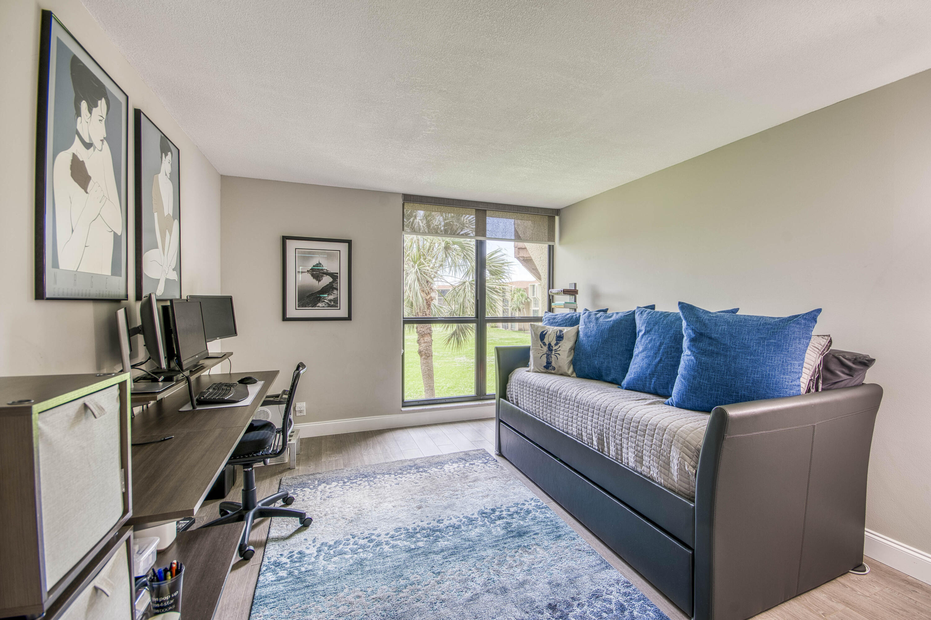 Woodland Lakes - Residential