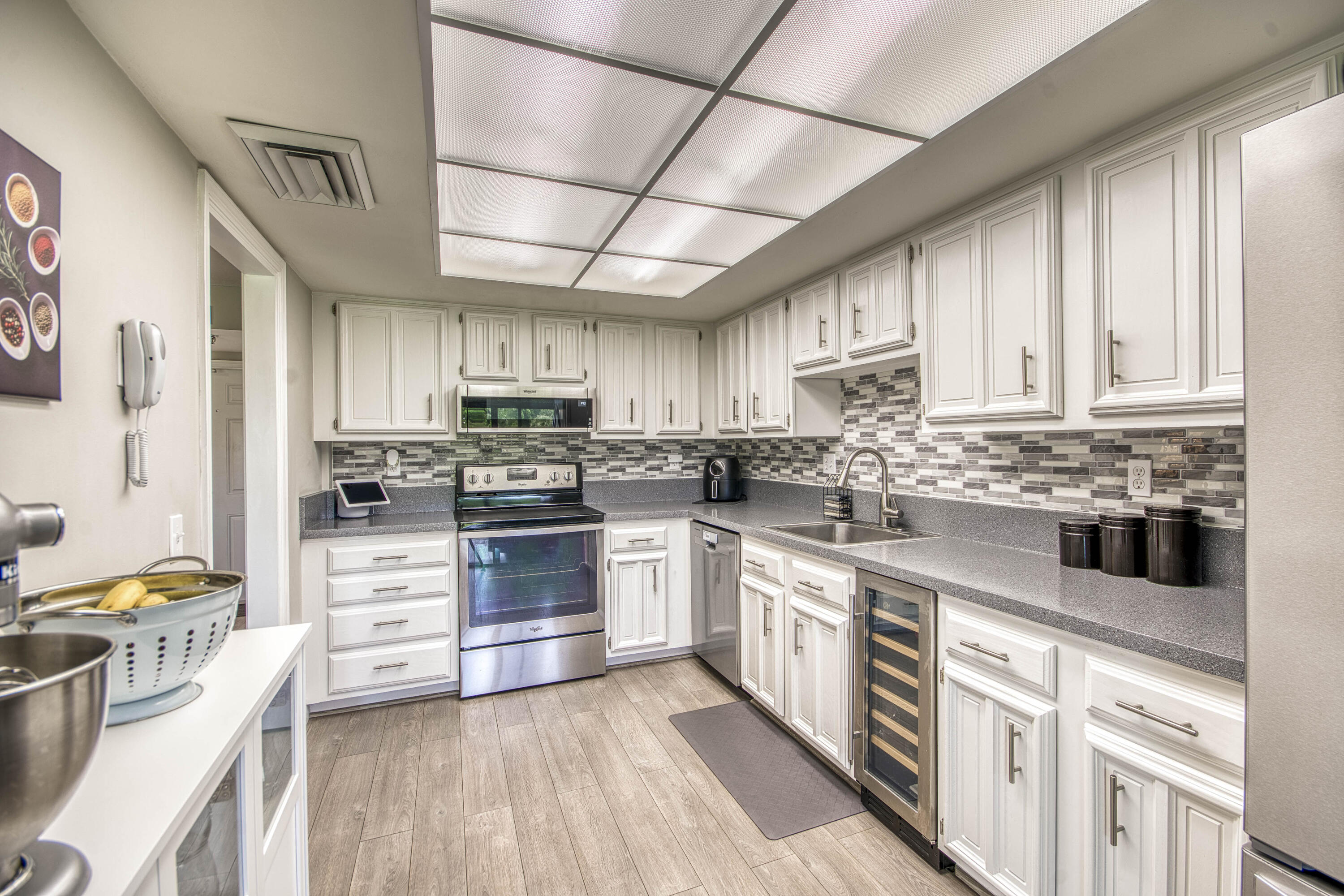 Woodland Lakes - Residential