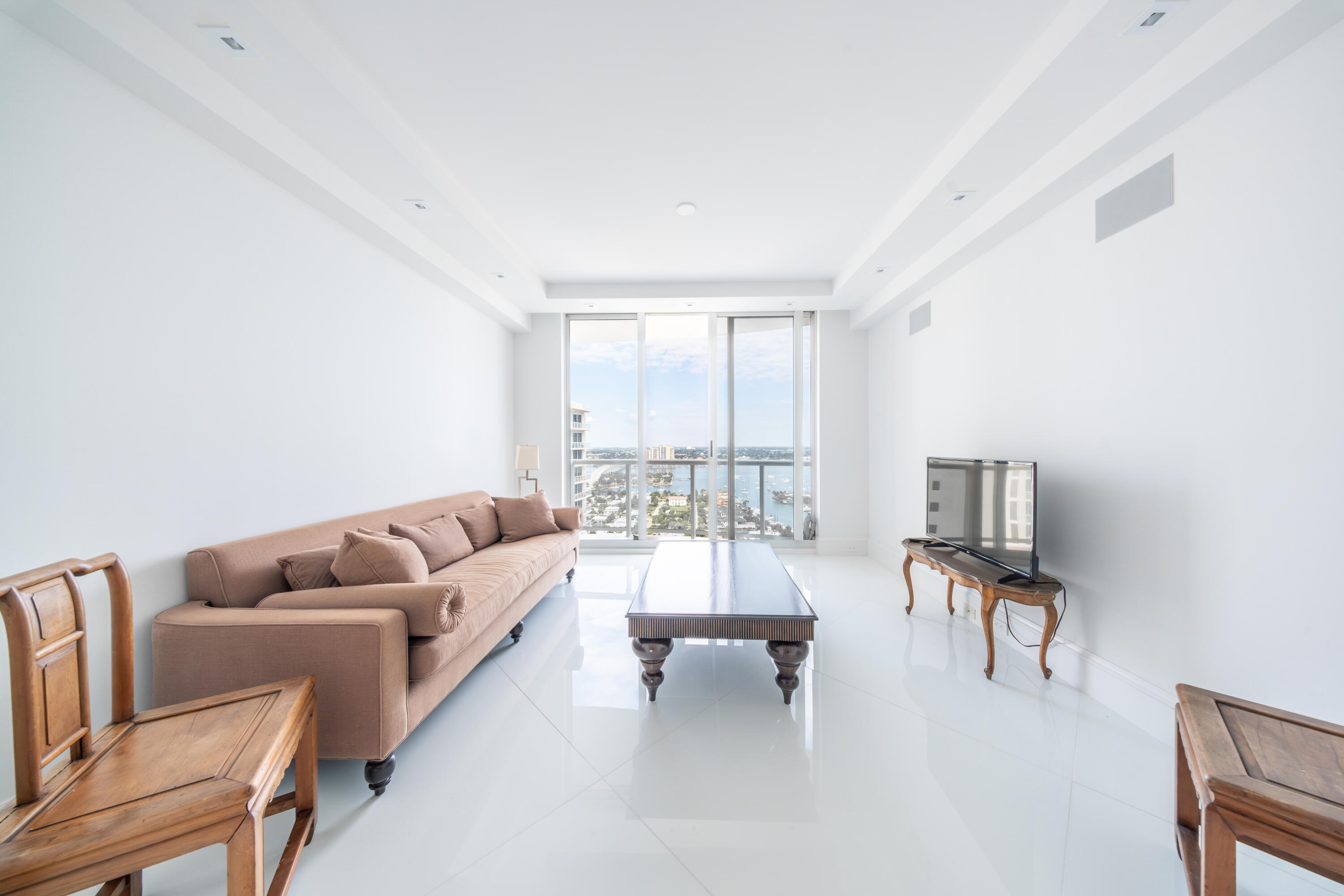 2700 NORTH OCEAN CONDO - Residential
