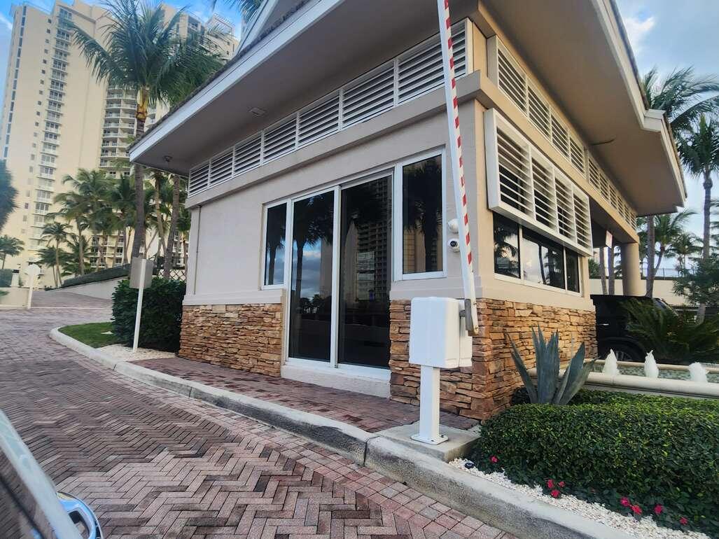 2700 NORTH OCEAN CONDO - Residential