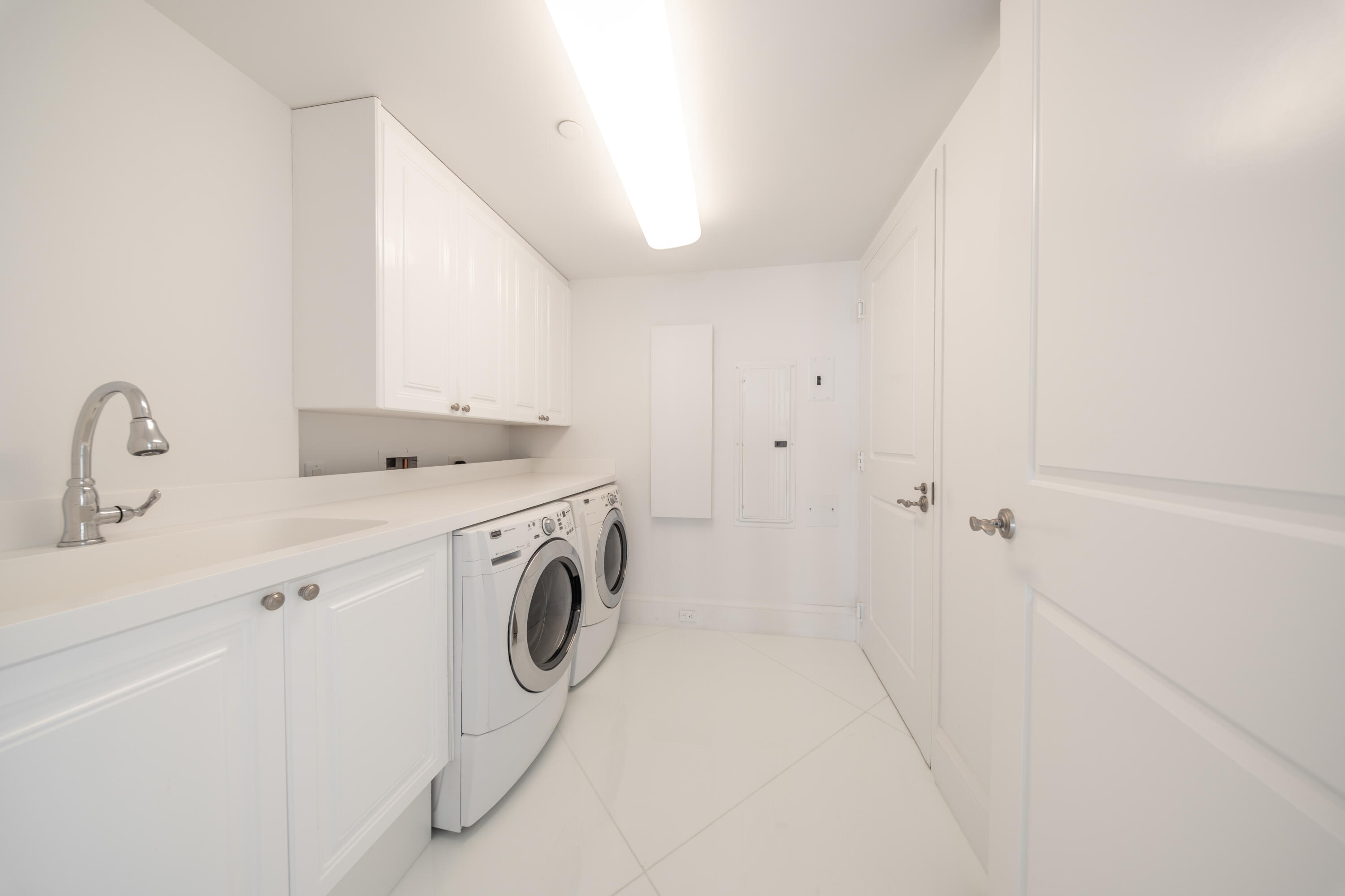2700 NORTH OCEAN CONDO - Residential