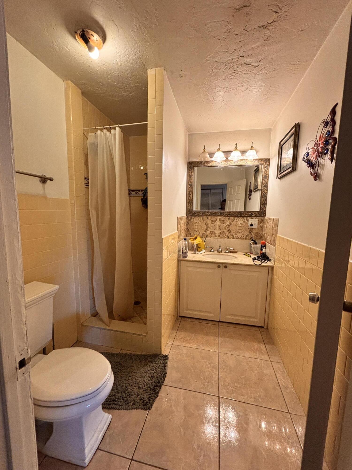 ROOSEVELT ESTATES - Residential