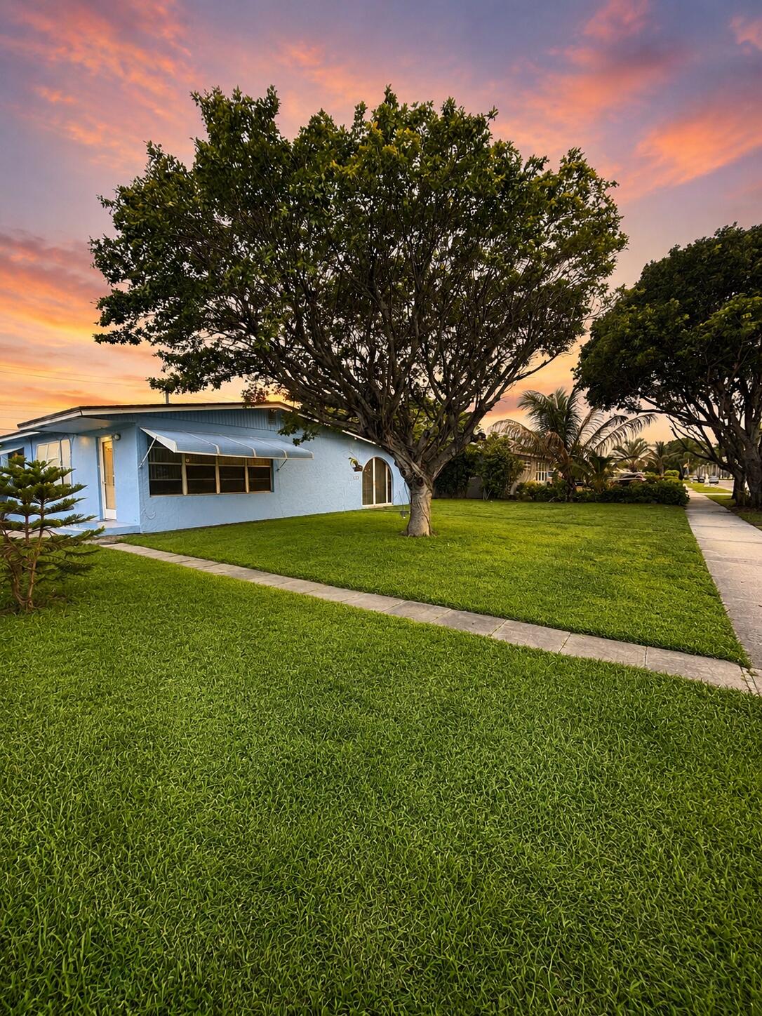 ROOSEVELT ESTATES - Residential