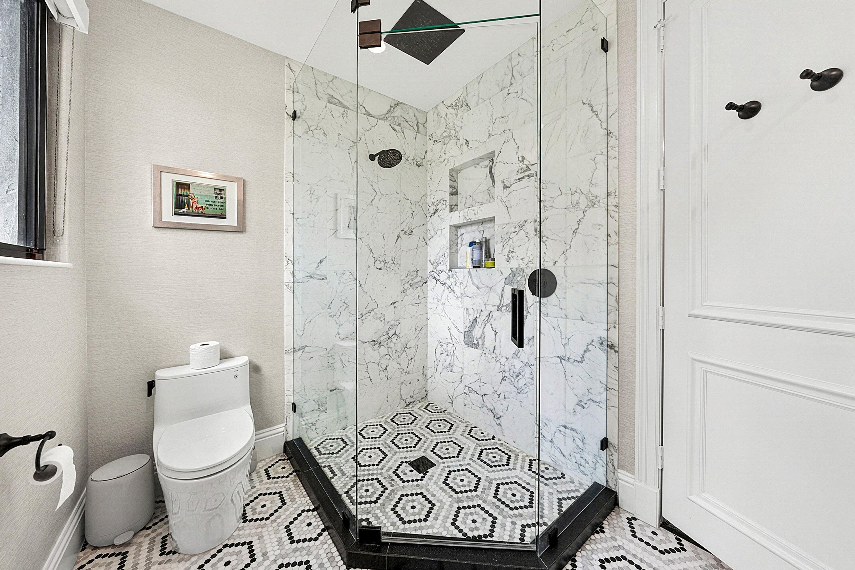 CARLTON ESTATES AT WOODFIELD COUNTRY CLUB - Residential