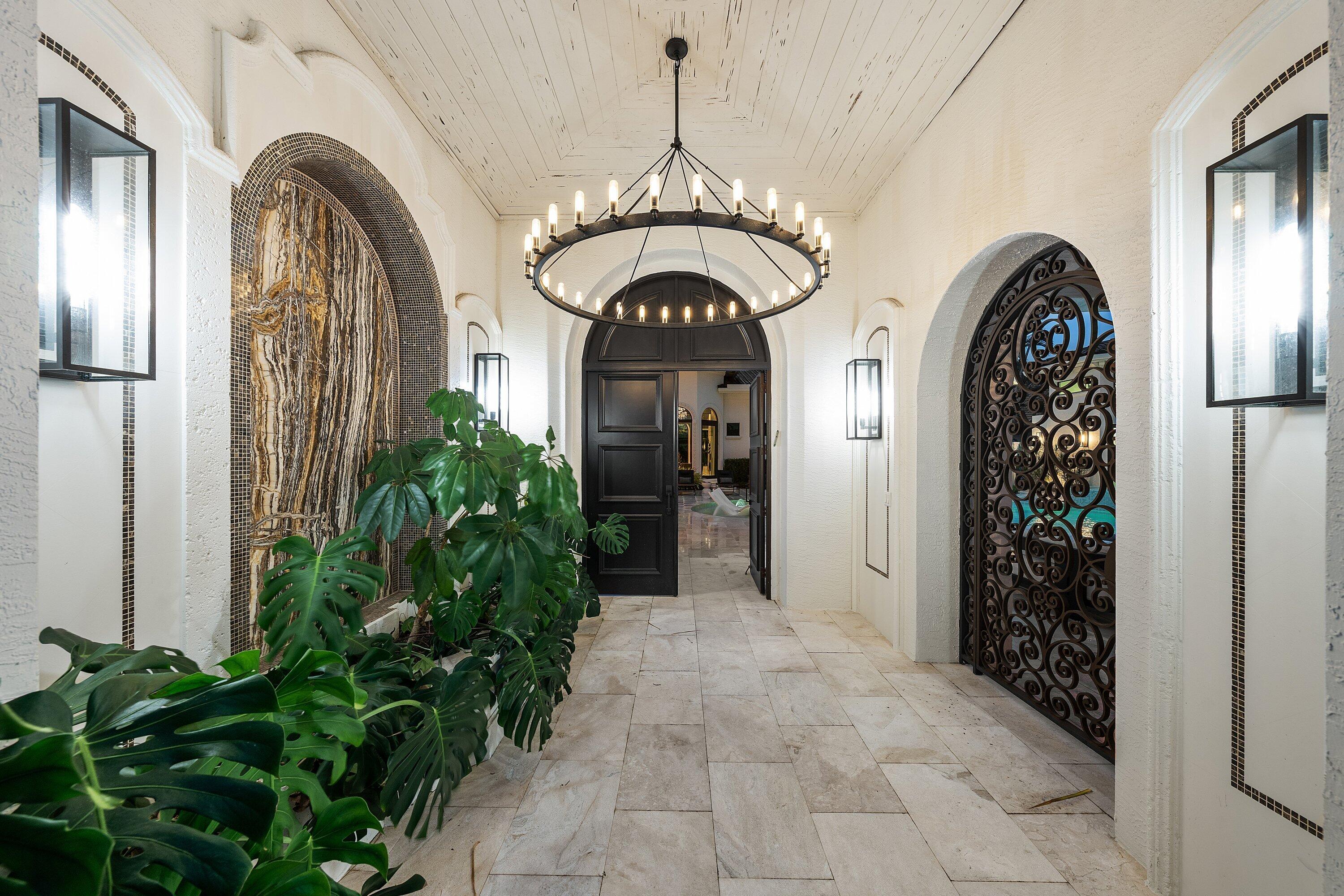 CARLTON ESTATES AT WOODFIELD COUNTRY CLUB - Residential