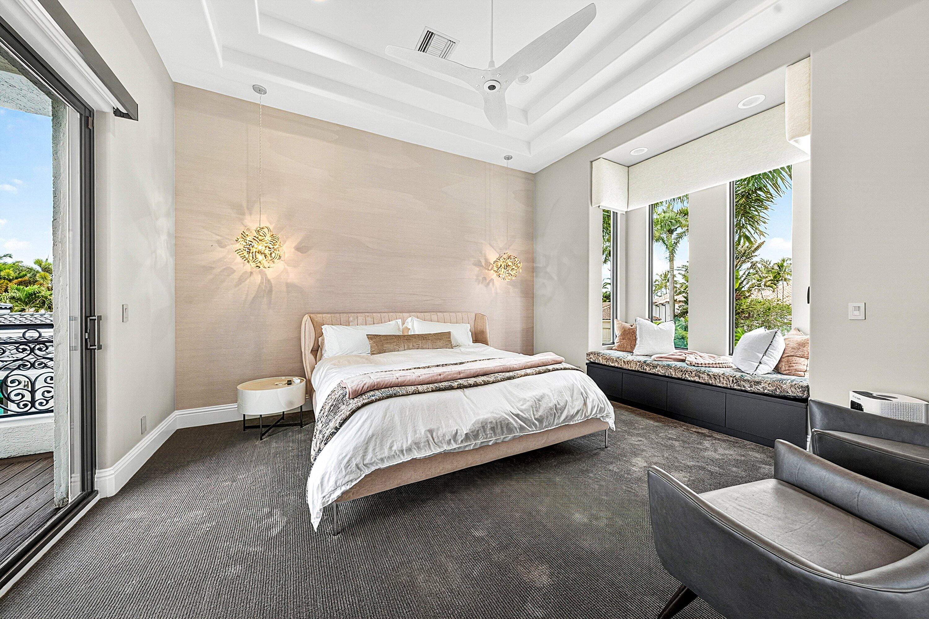 CARLTON ESTATES AT WOODFIELD COUNTRY CLUB - Residential
