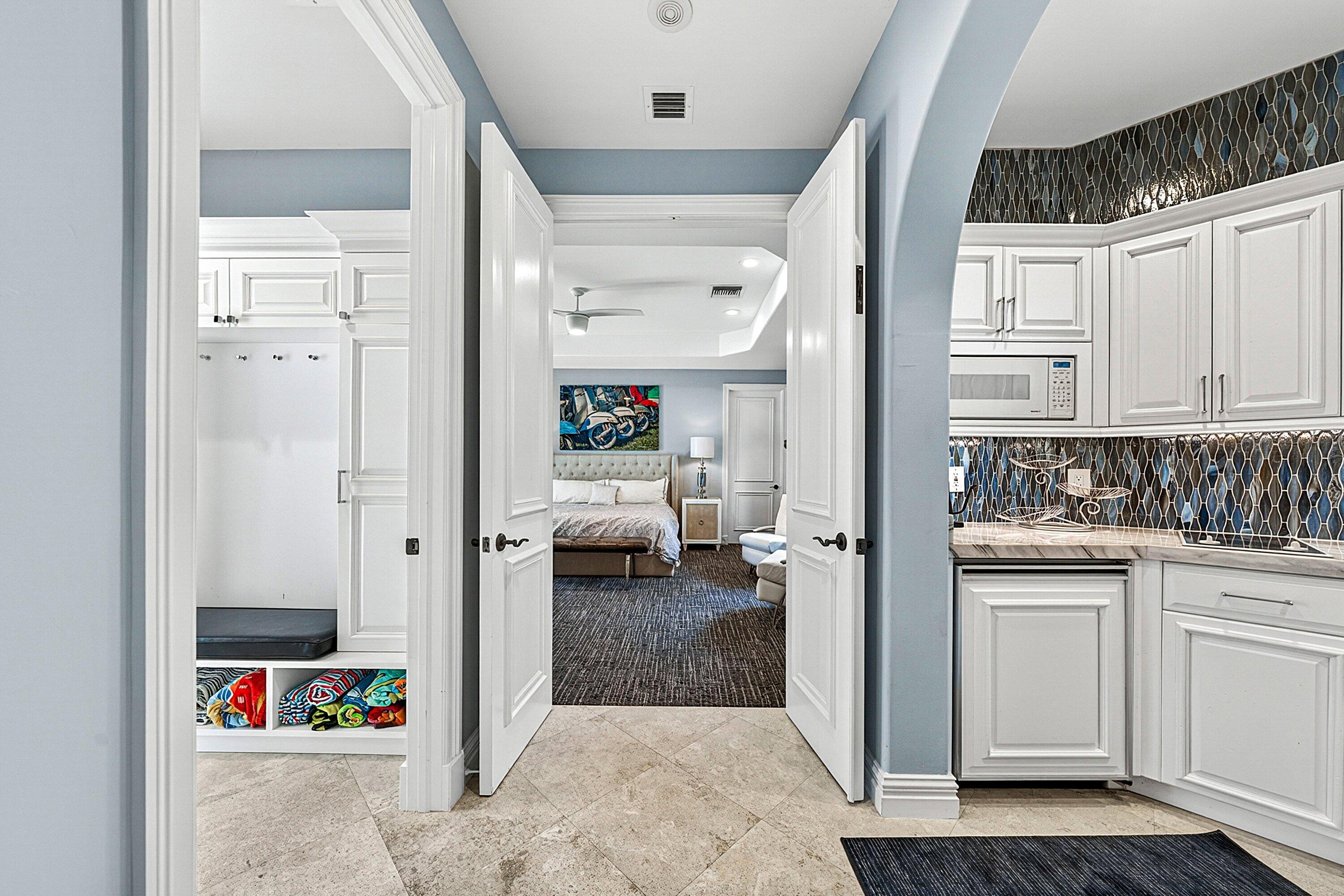 CARLTON ESTATES AT WOODFIELD COUNTRY CLUB - Residential