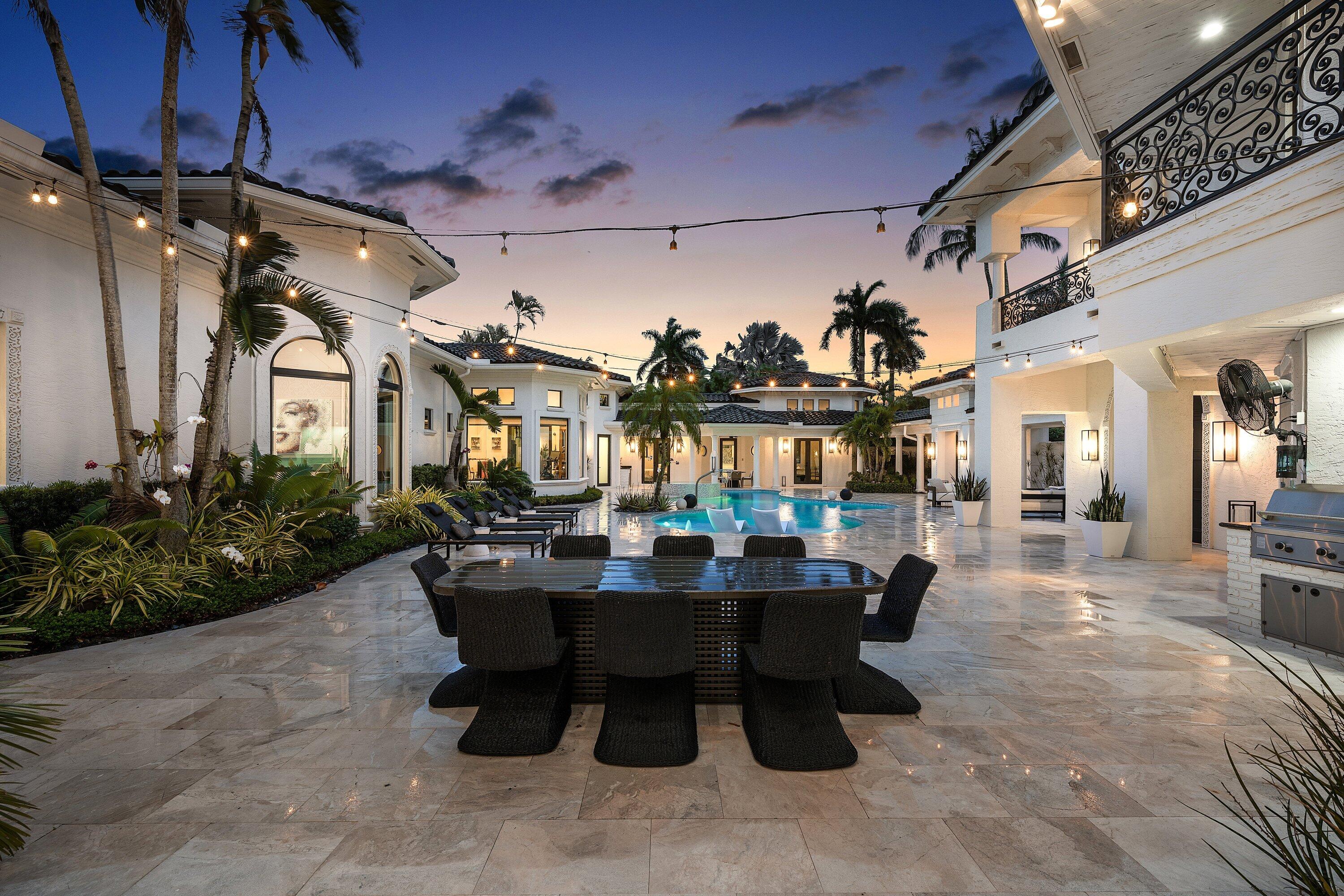 CARLTON ESTATES AT WOODFIELD COUNTRY CLUB - Residential