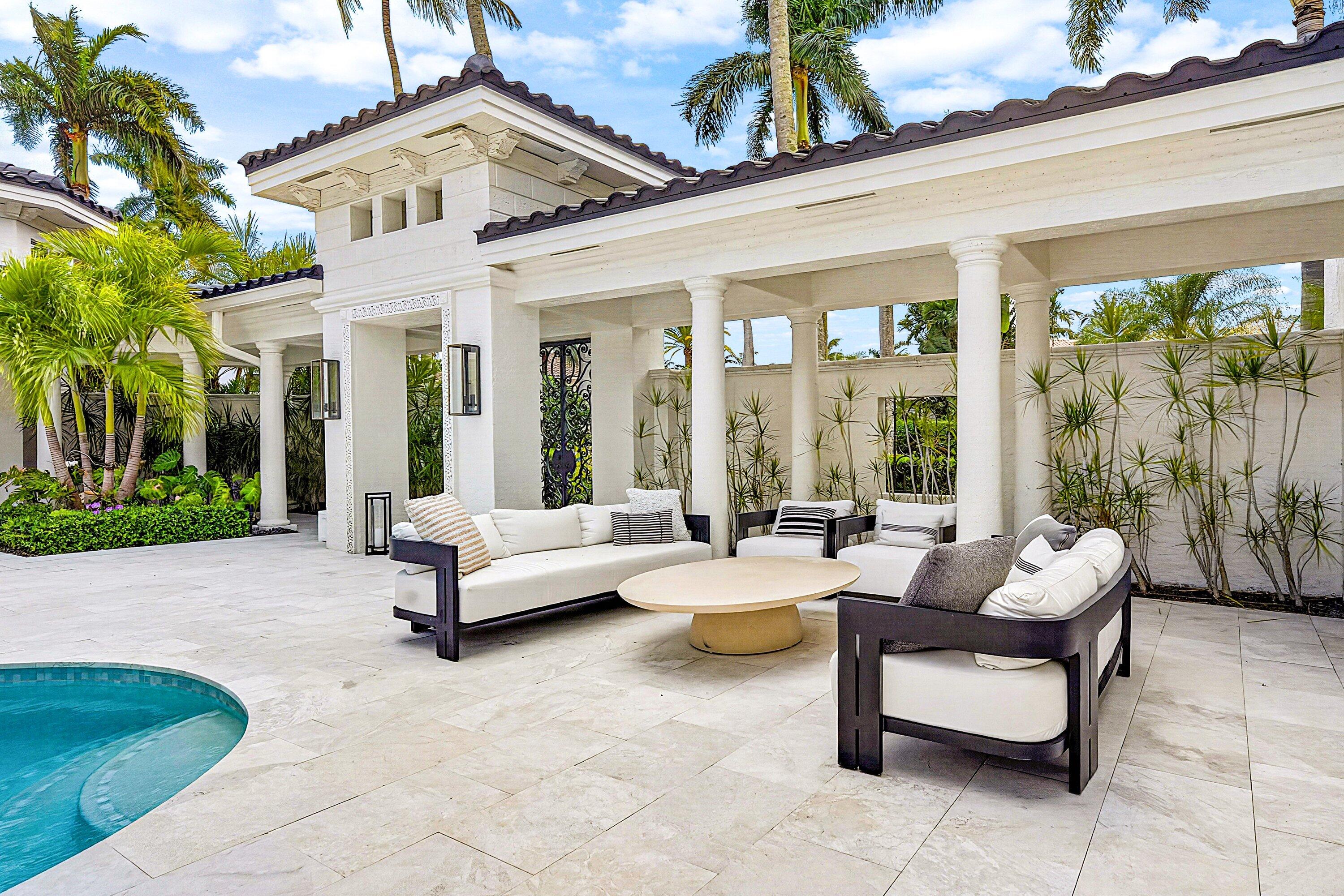 CARLTON ESTATES AT WOODFIELD COUNTRY CLUB - Residential