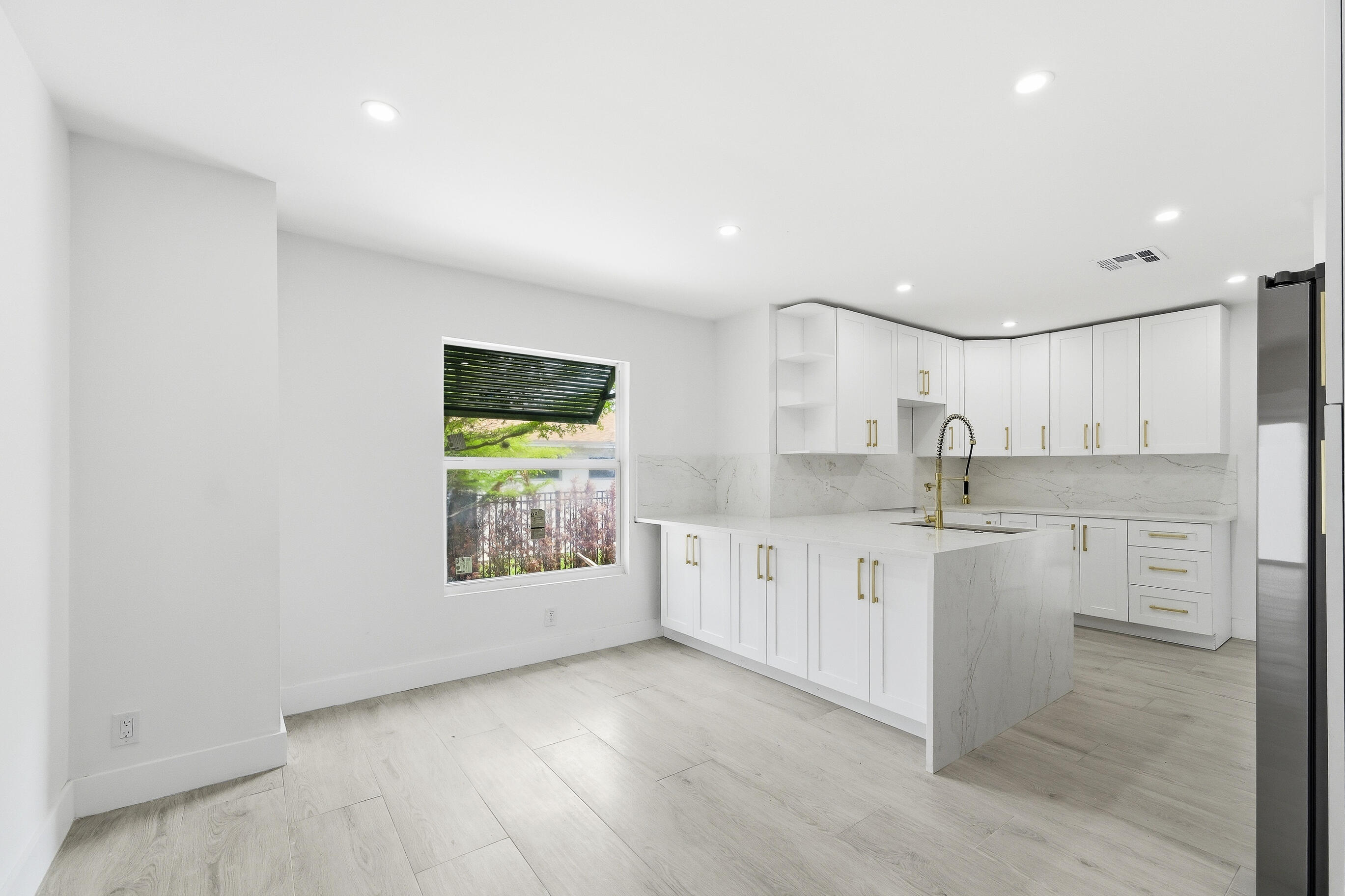 PINEHURST - Residential