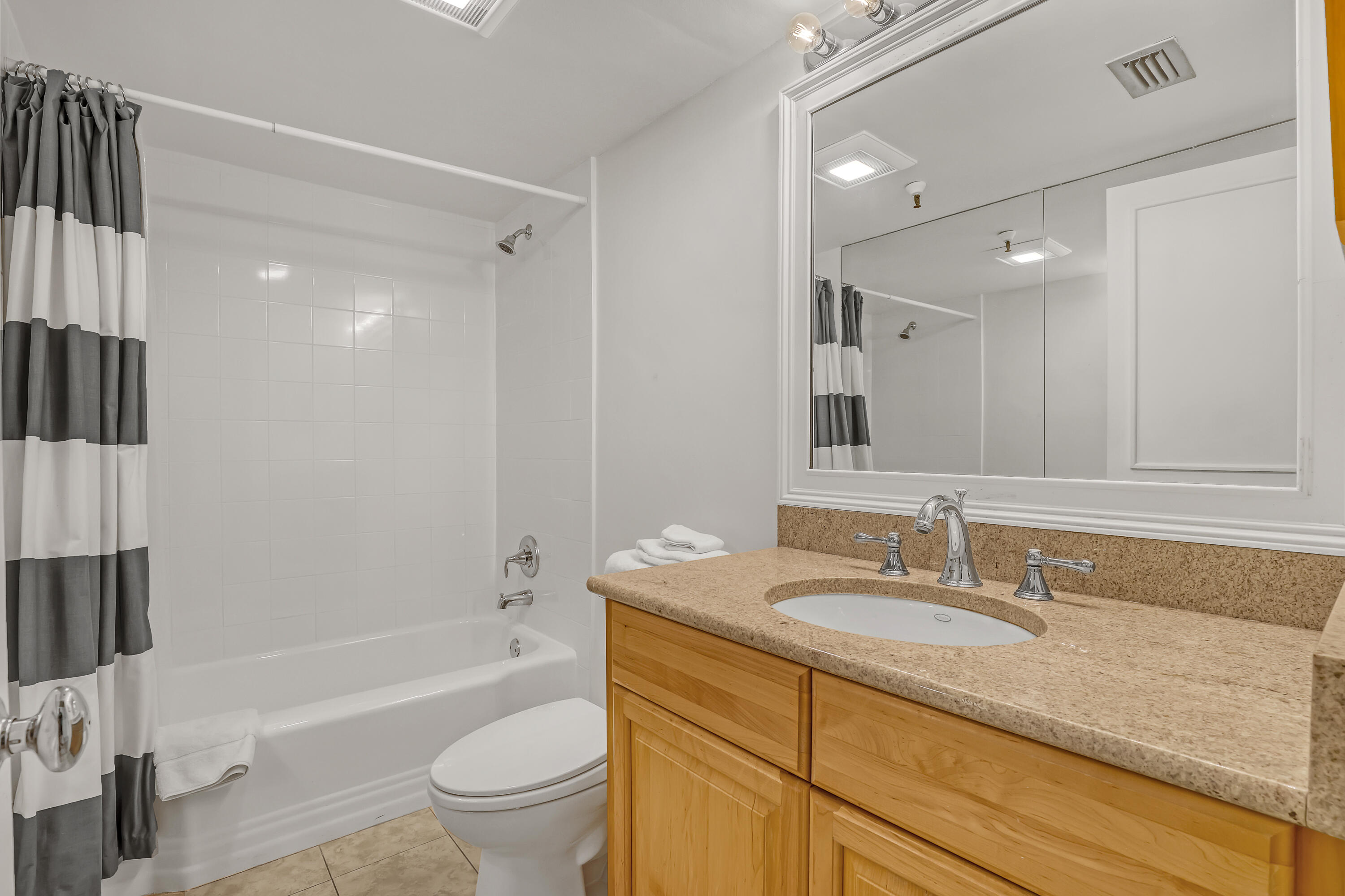 PALM BEACH HOTEL CONDO - Residential