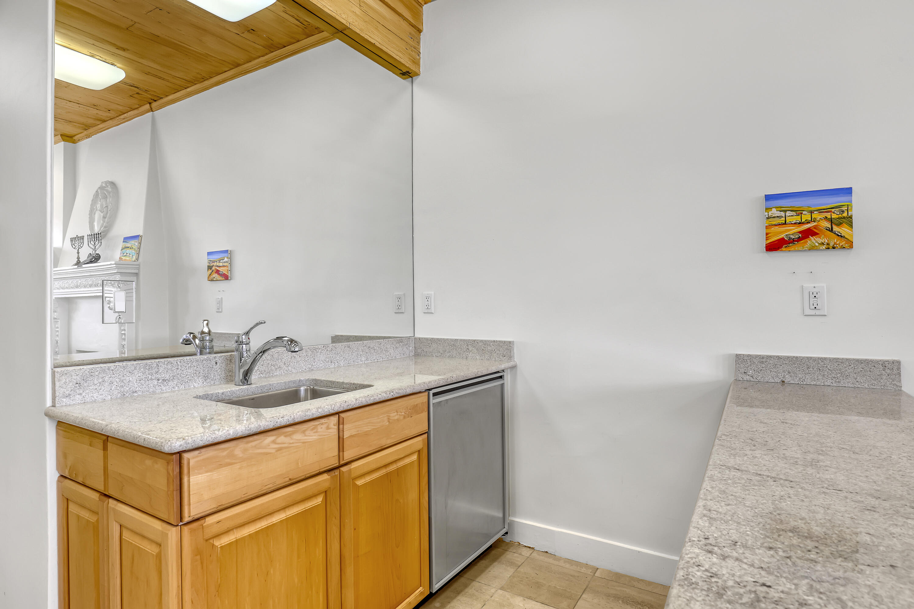 PALM BEACH HOTEL CONDO - Residential