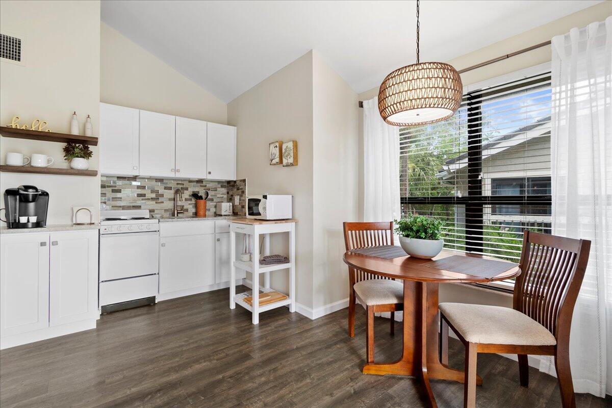 TENNIS LODGES 1 CONDO - Residential Lease