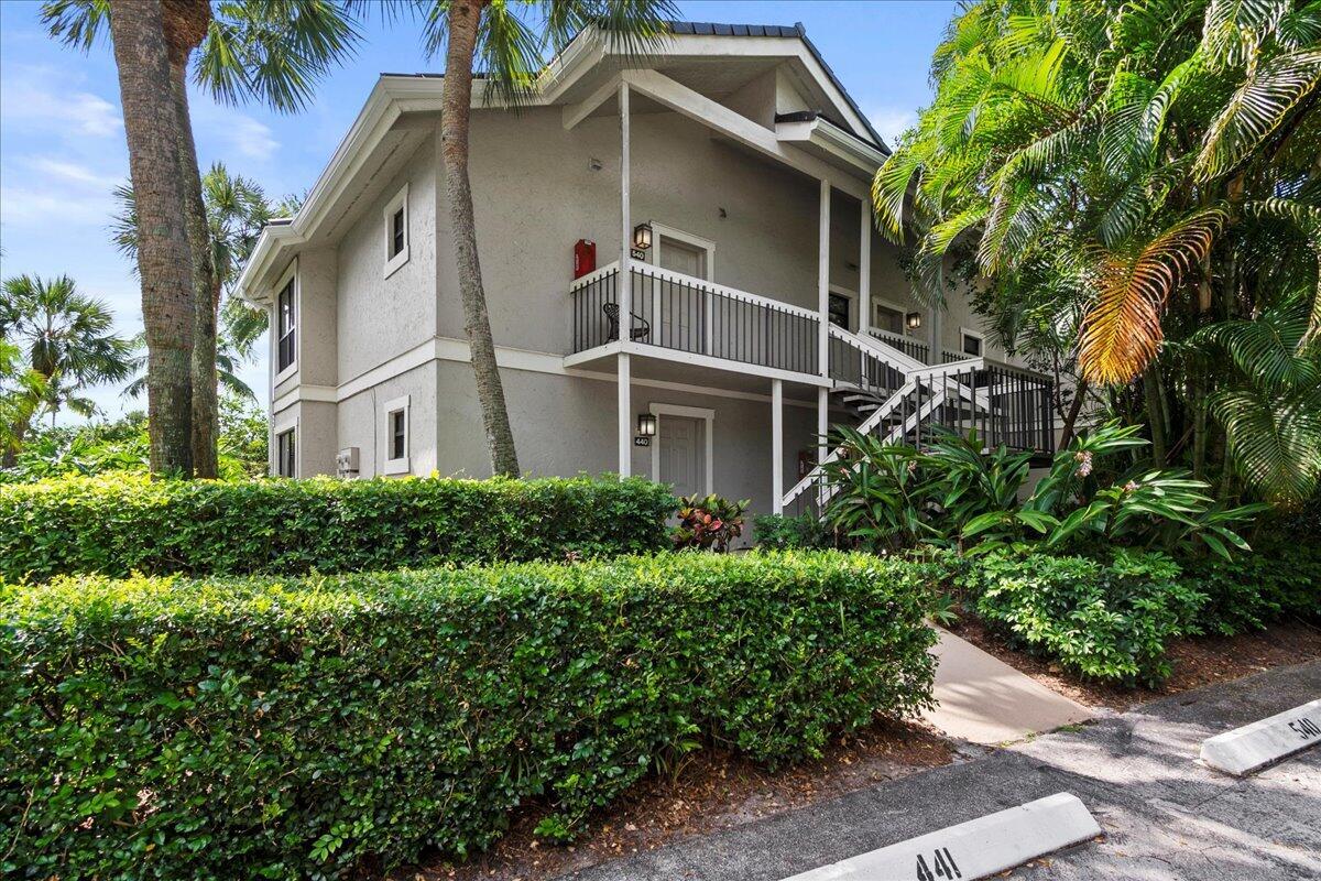 TENNIS LODGES 1 CONDO - Residential Lease