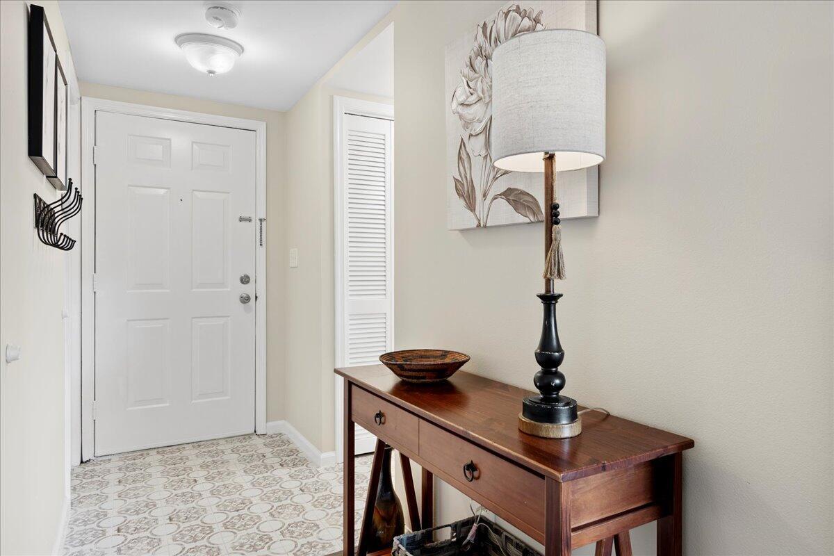 TENNIS LODGES 1 CONDO - Residential Lease