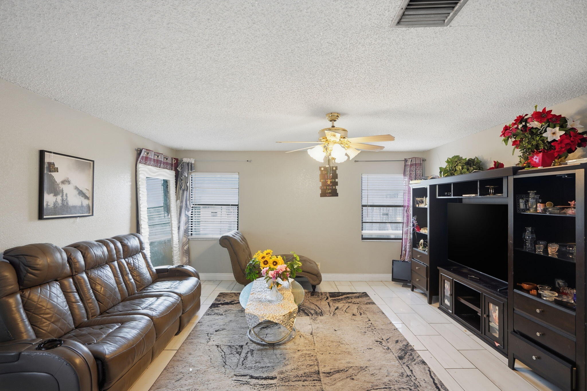 NORTH LAUDERDALE VILLAGE SEC 6 - Residential