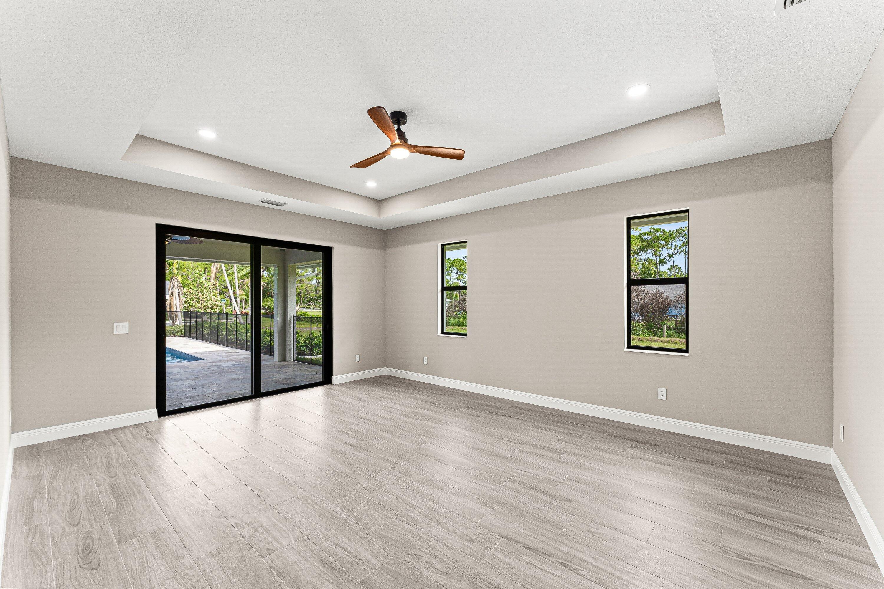 PALM BEACH COUNTRY ESTATES SEC - Residential
