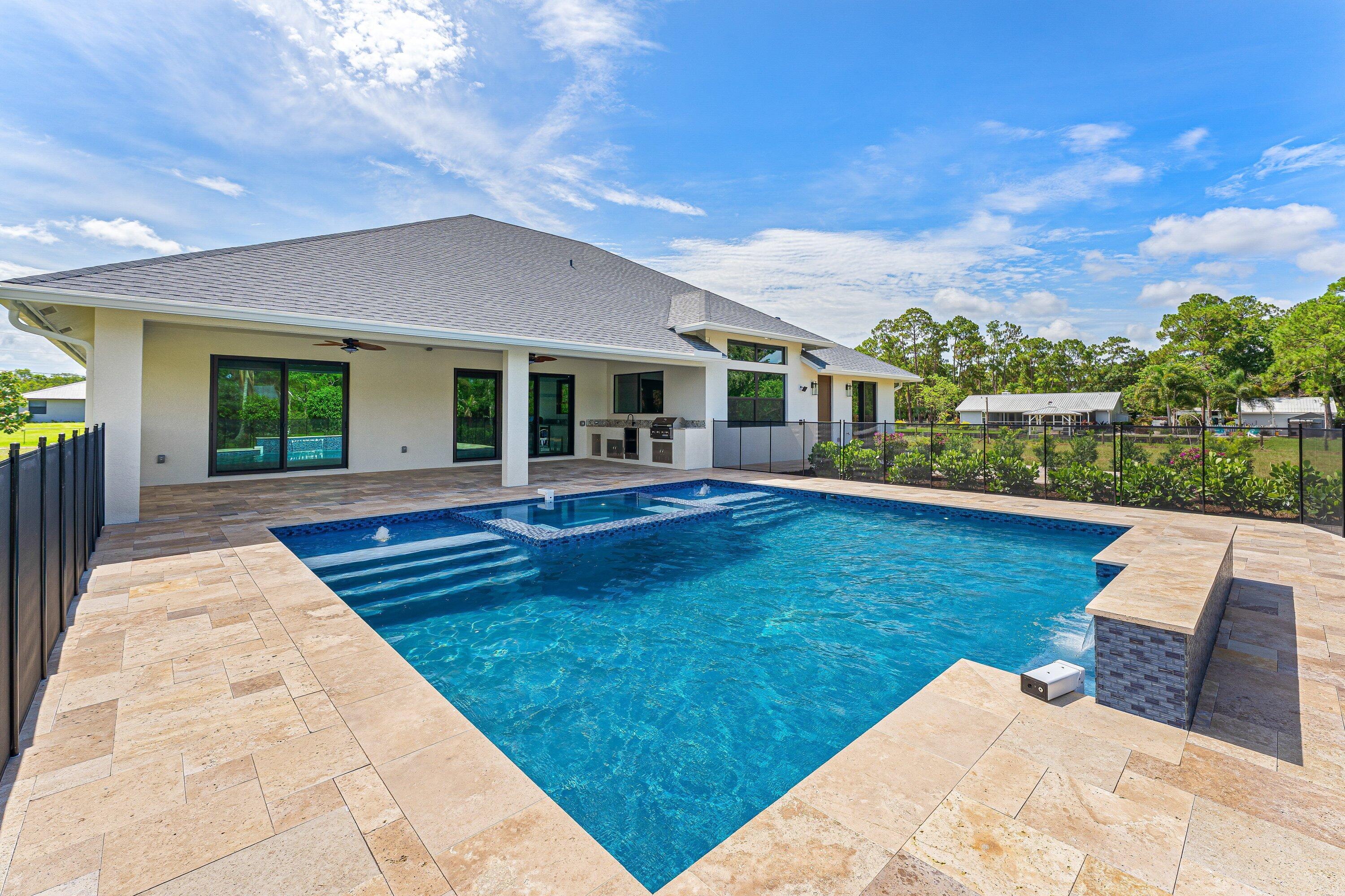 PALM BEACH COUNTRY ESTATES SEC - Residential