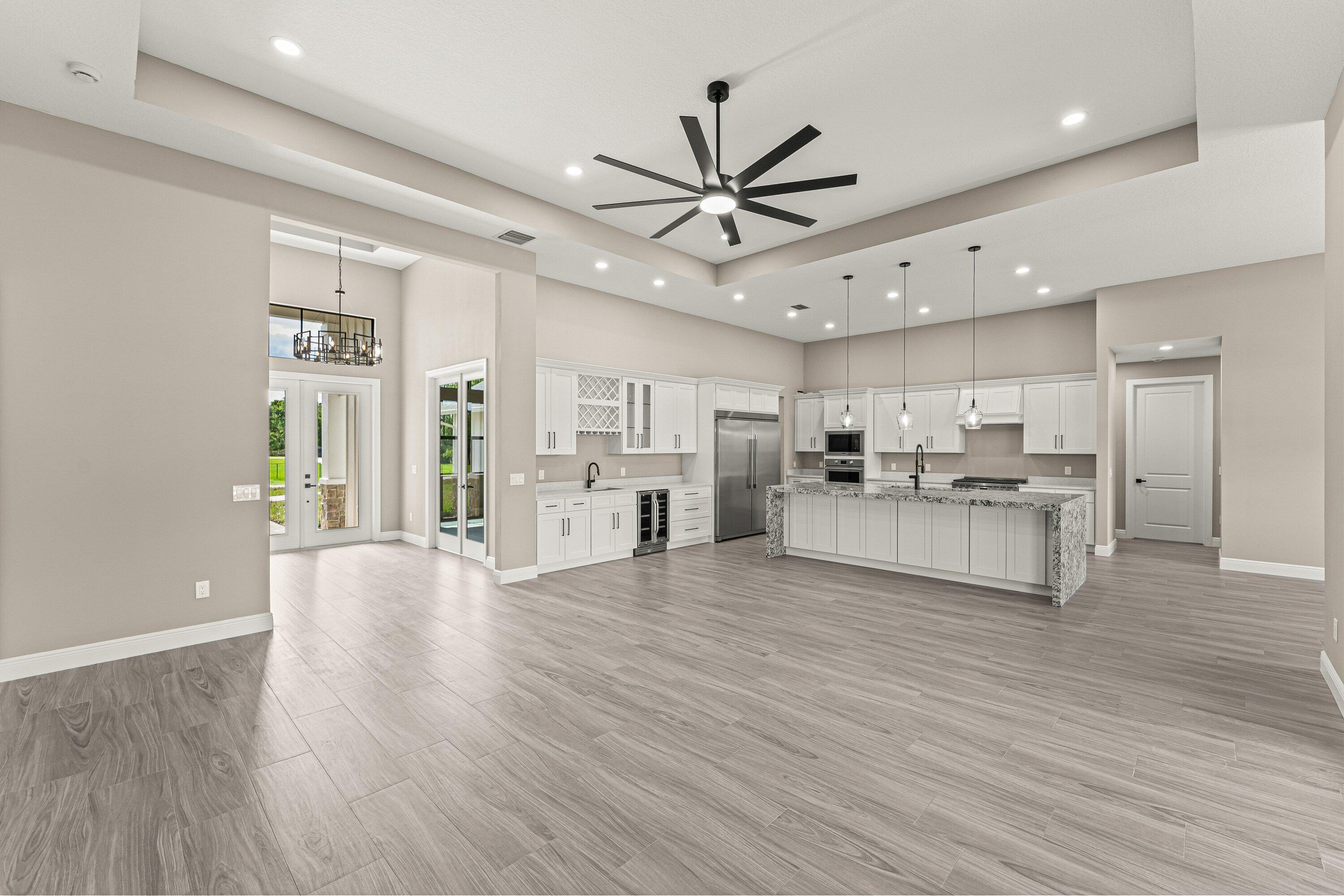 PALM BEACH COUNTRY ESTATES SEC - Residential