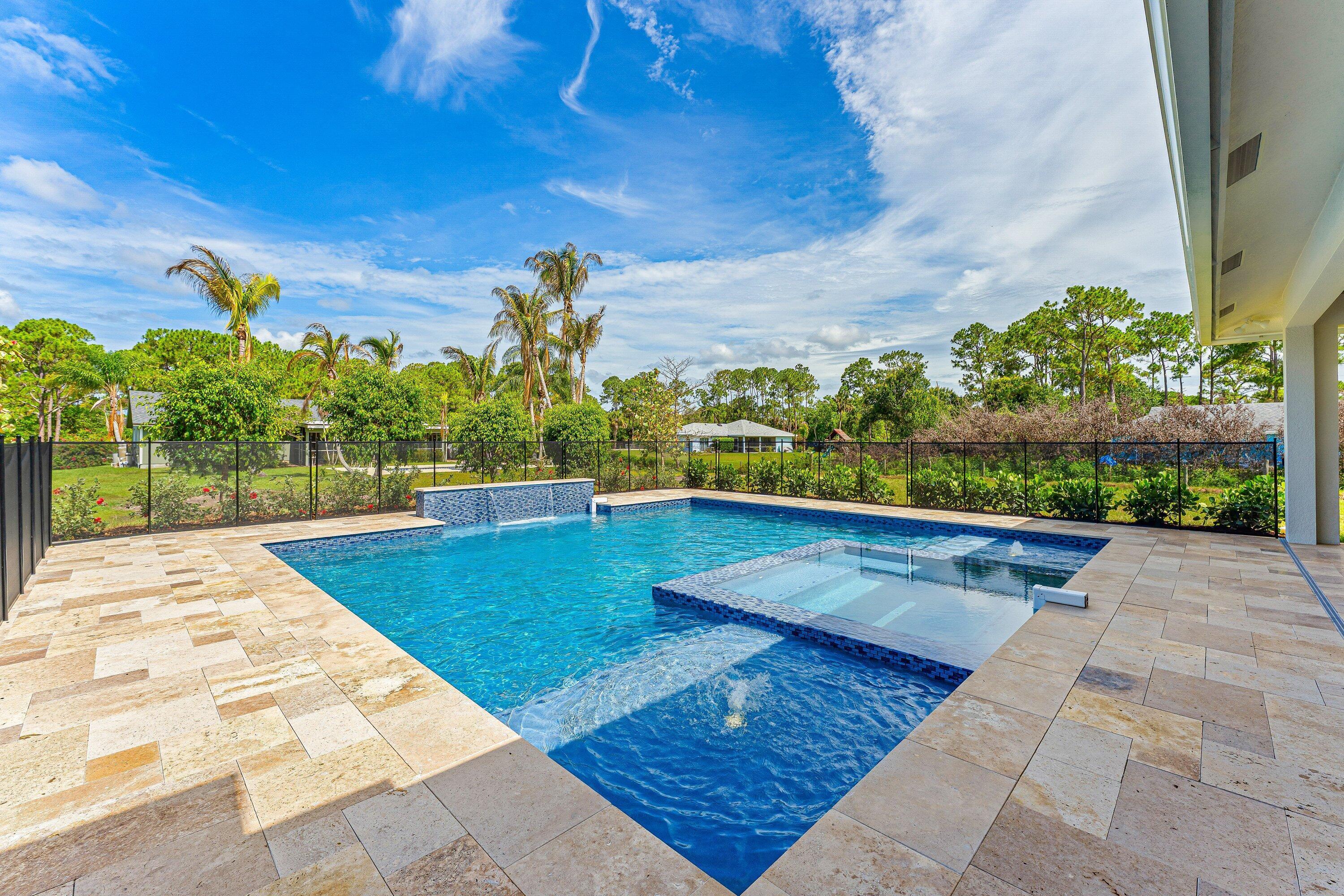PALM BEACH COUNTRY ESTATES SEC - Residential