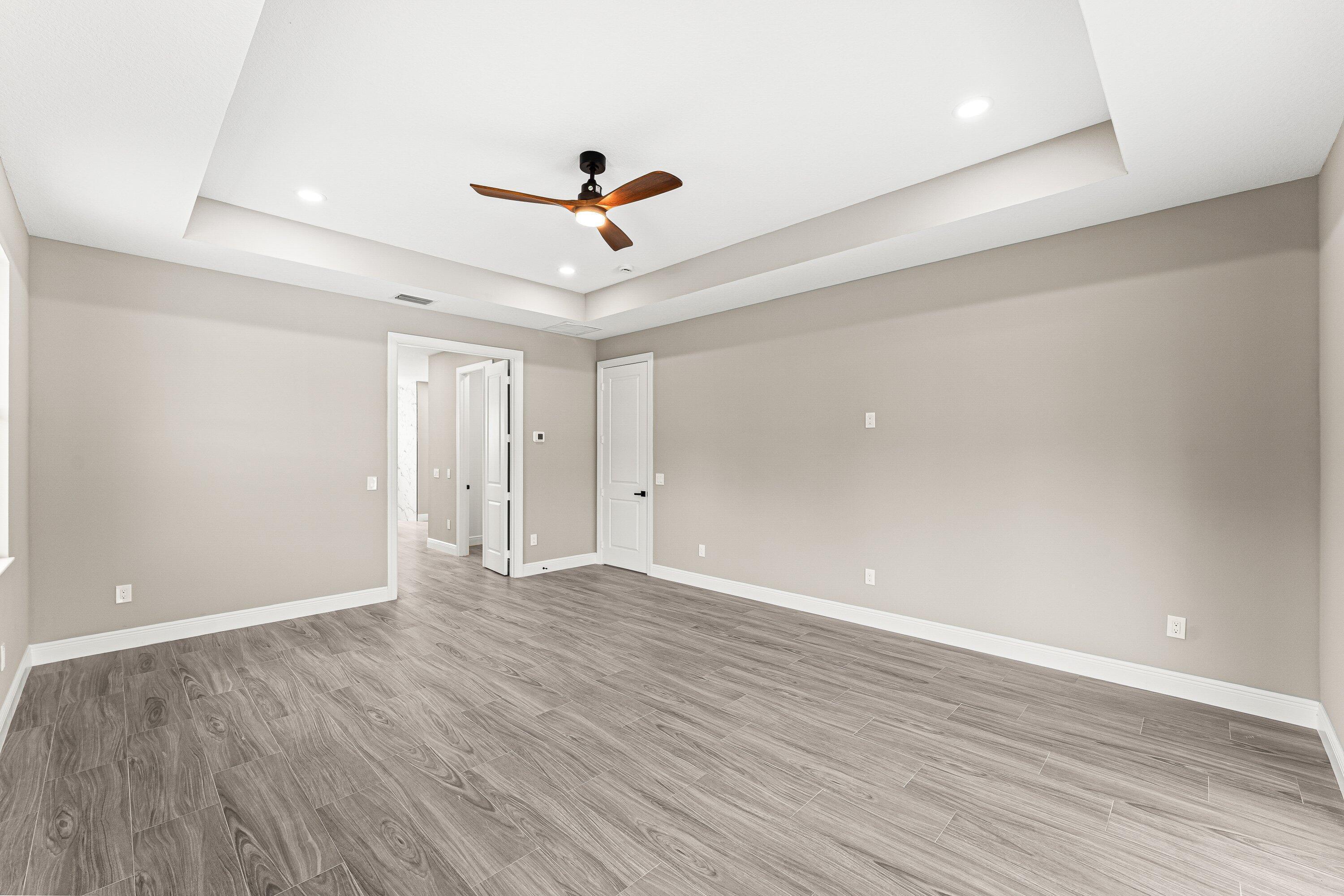 PALM BEACH COUNTRY ESTATES SEC - Residential