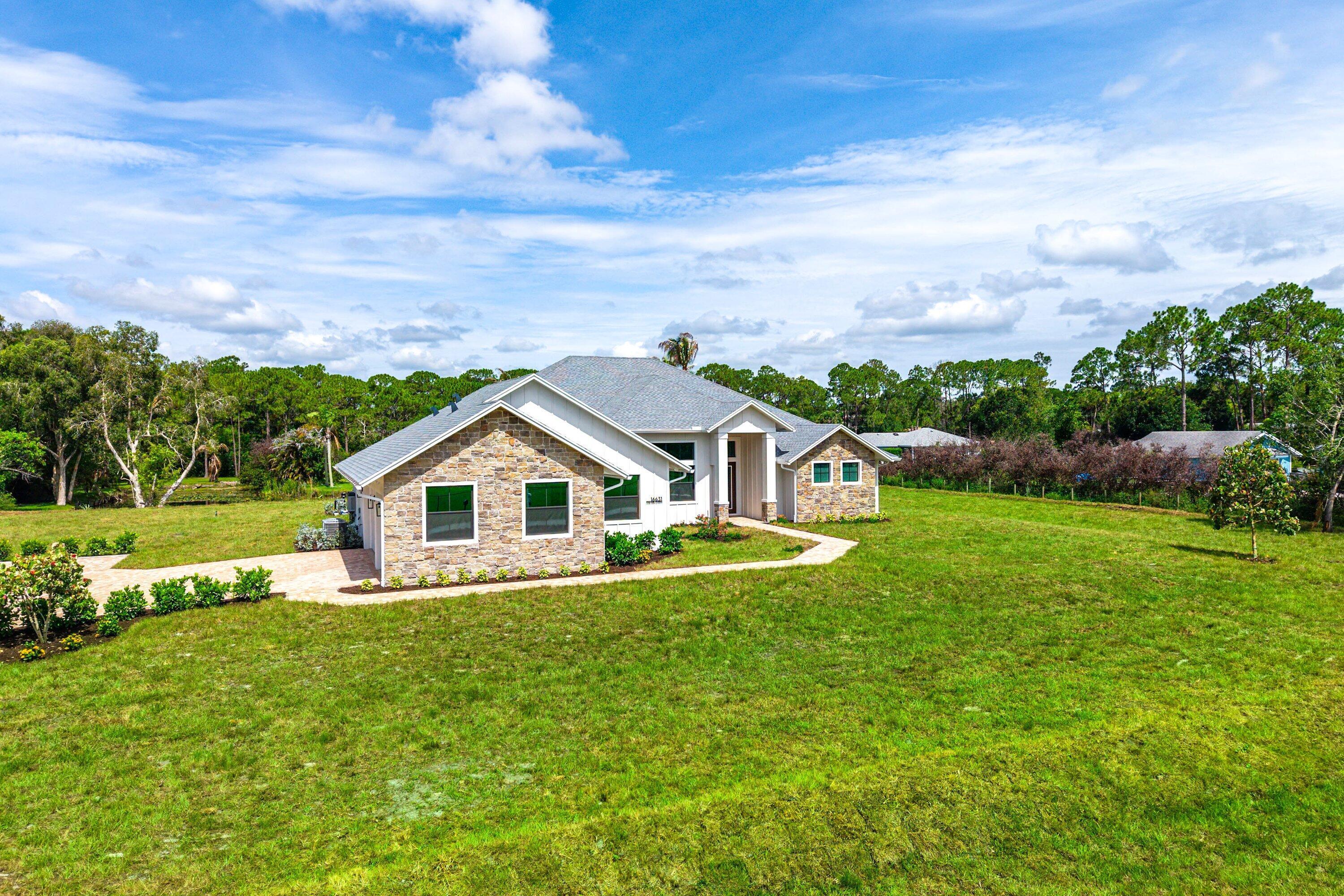 PALM BEACH COUNTRY ESTATES SEC - Residential