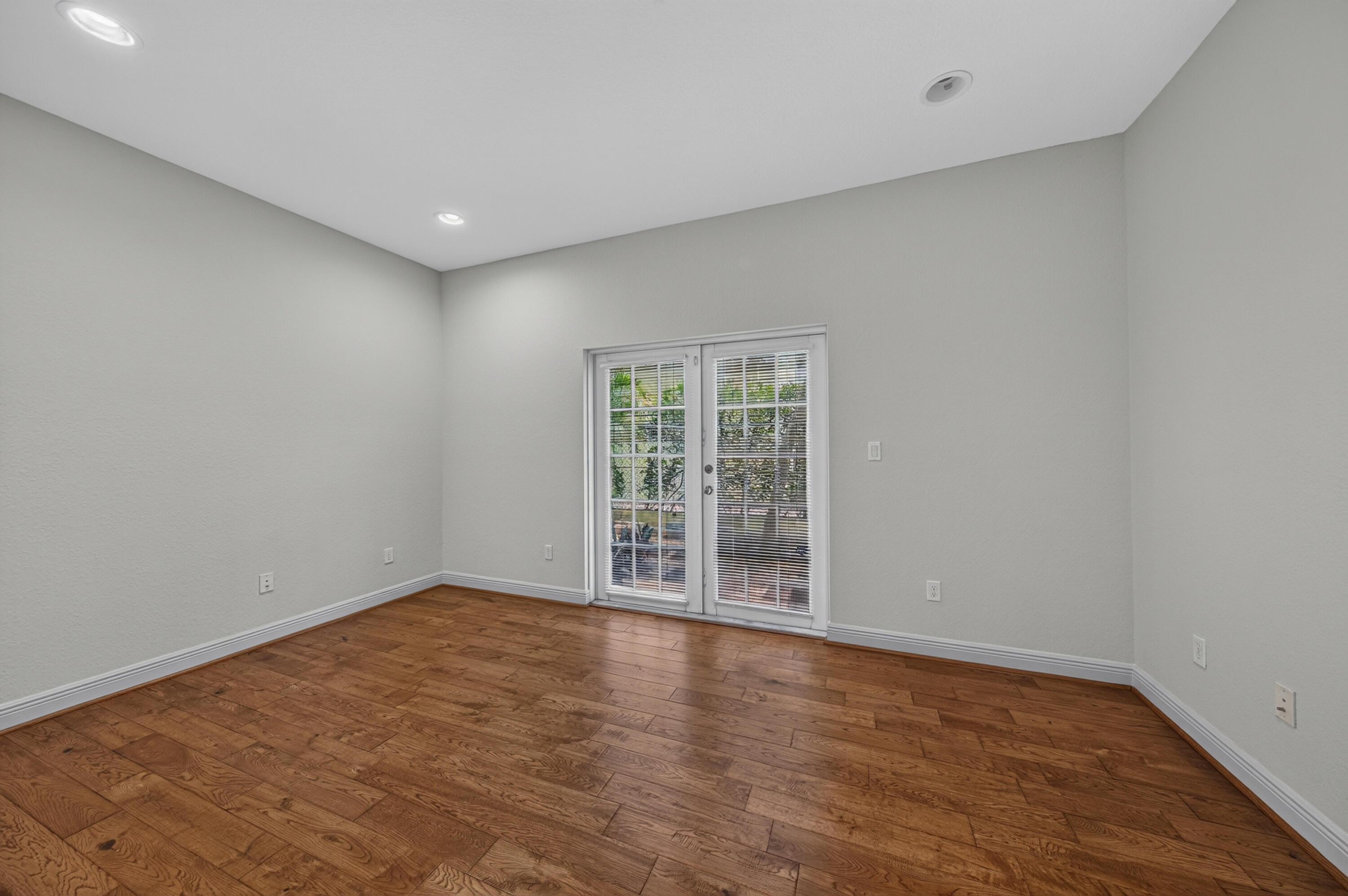 HIGHLAND ESTATES - Residential