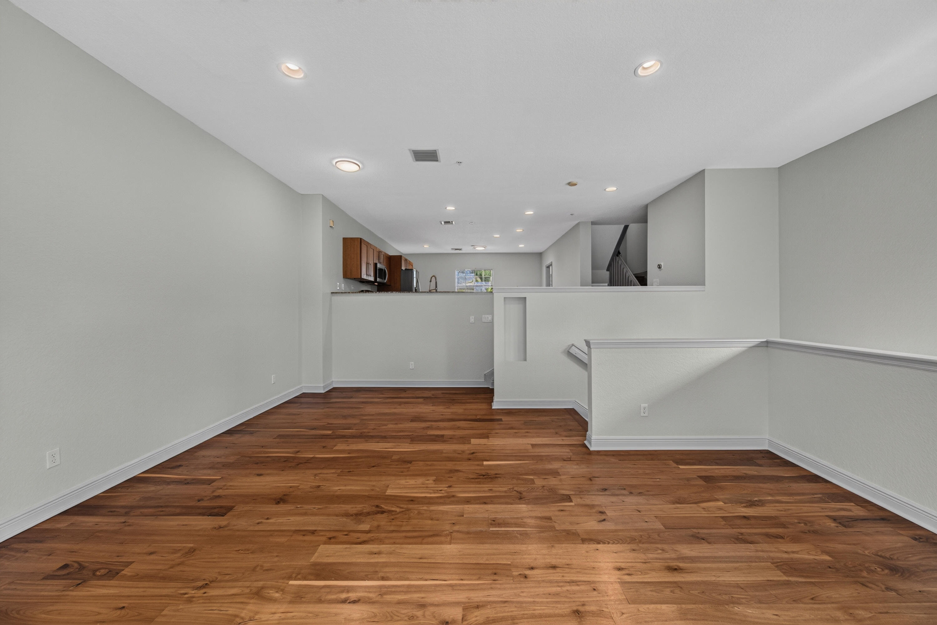 HIGHLAND ESTATES - Residential
