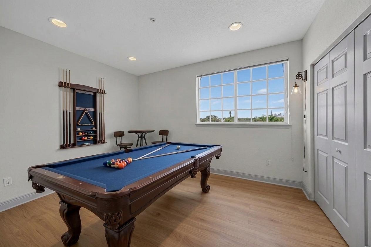 HIGHLAND ESTATES - Residential