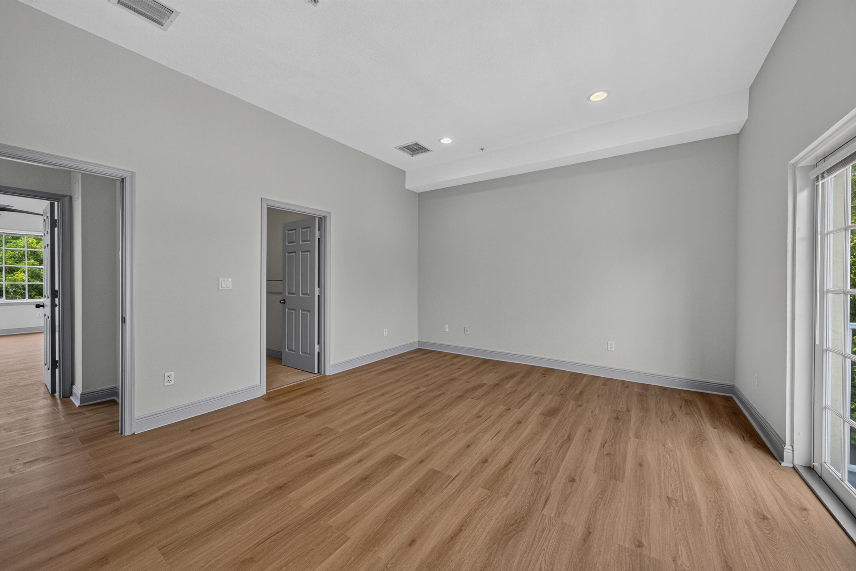 HIGHLAND ESTATES - Residential