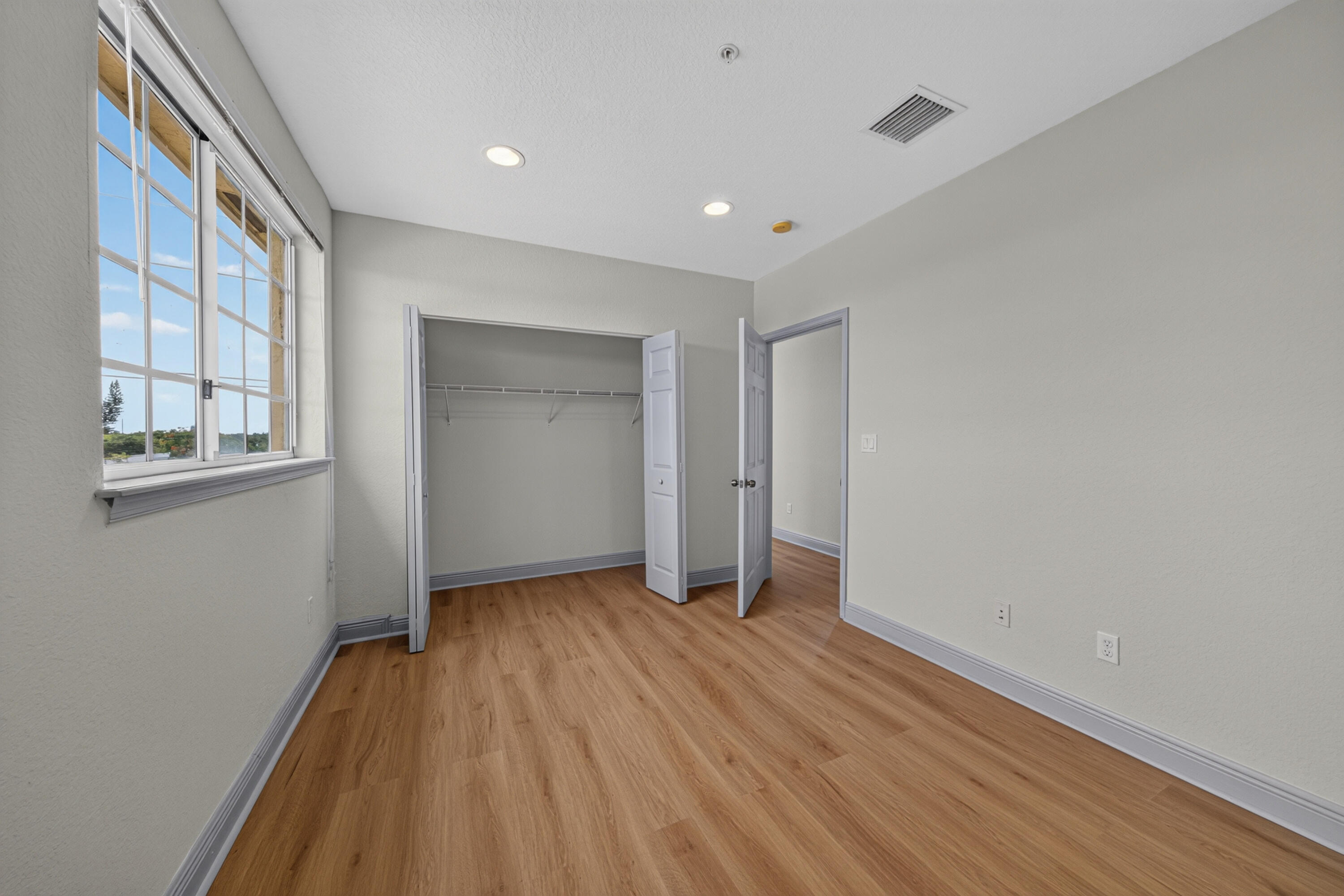 HIGHLAND ESTATES - Residential