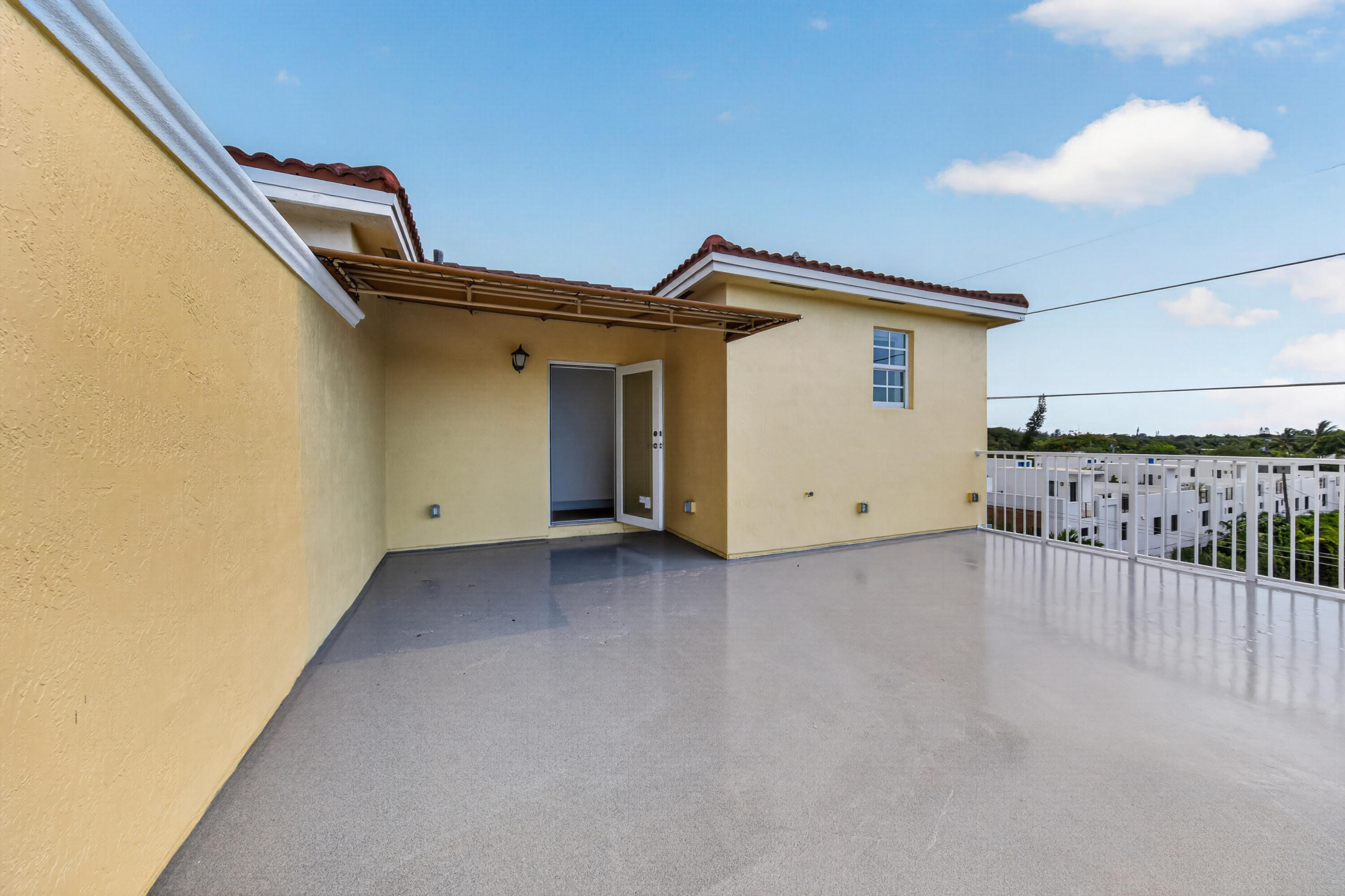 HIGHLAND ESTATES - Residential