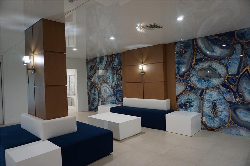 Drake Tower Condominium - Residential