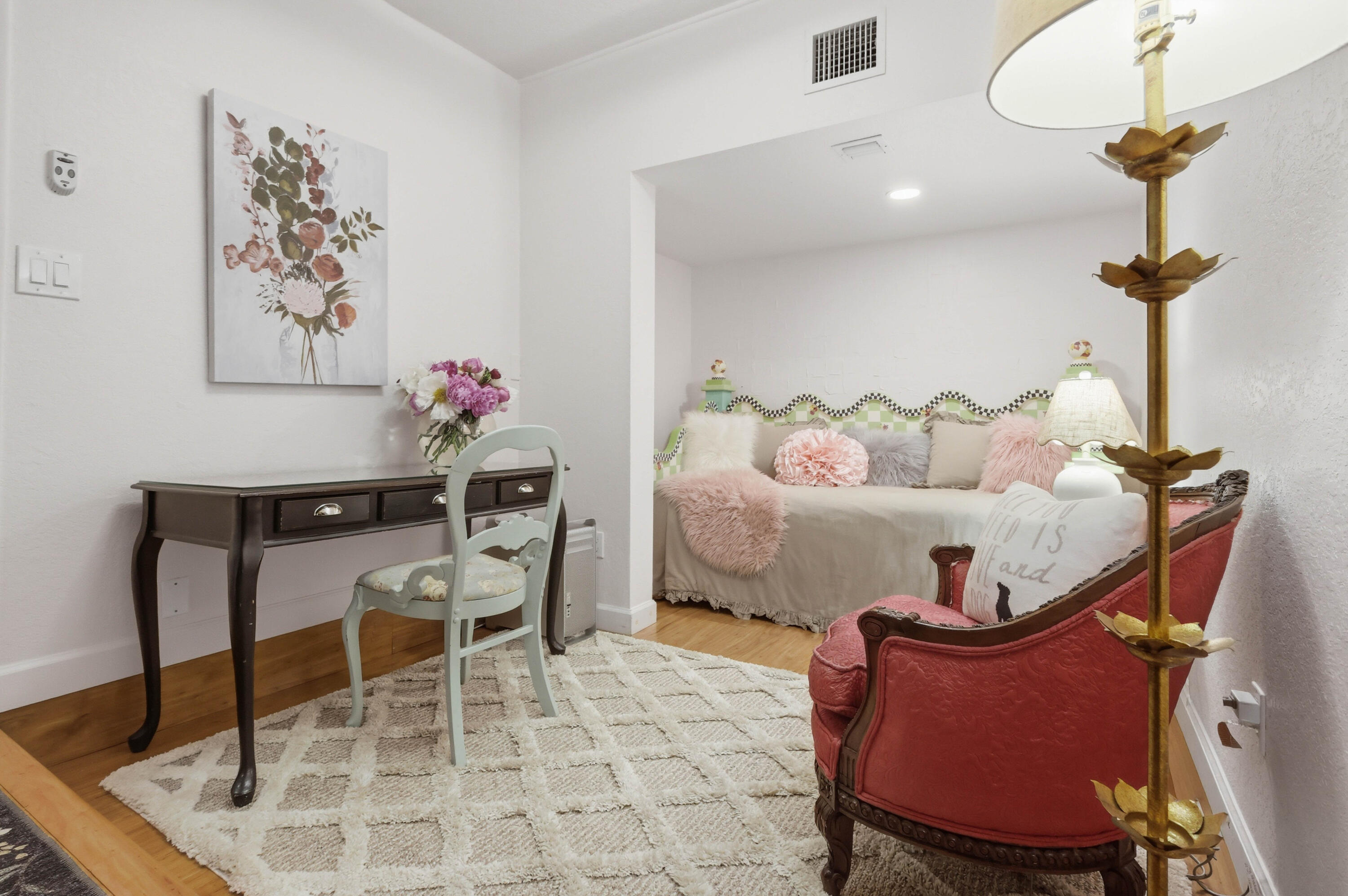 IVANHOE - Residential