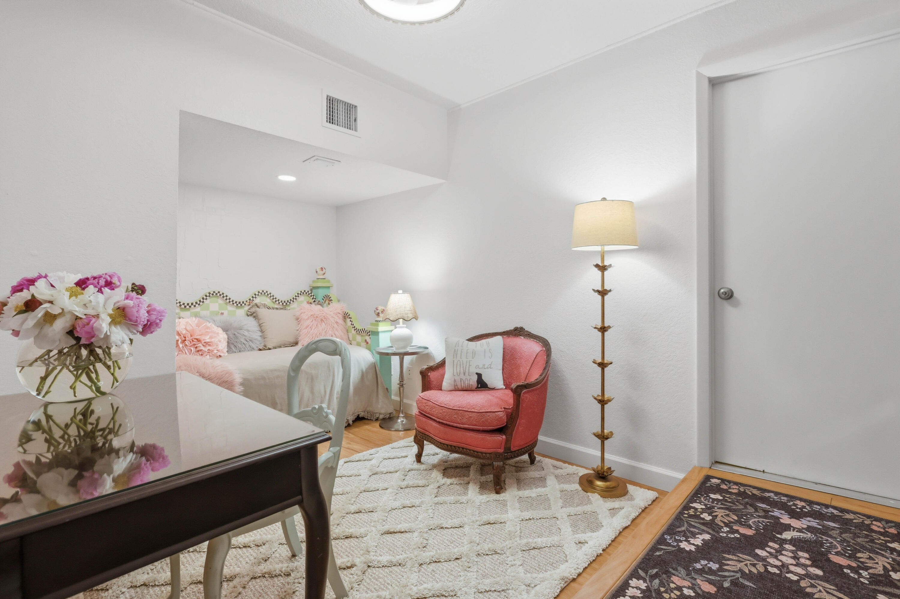 IVANHOE - Residential