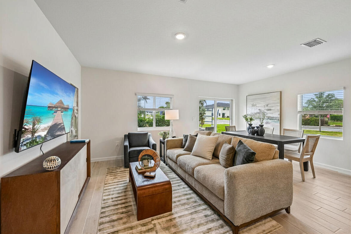 Central Park - Residential