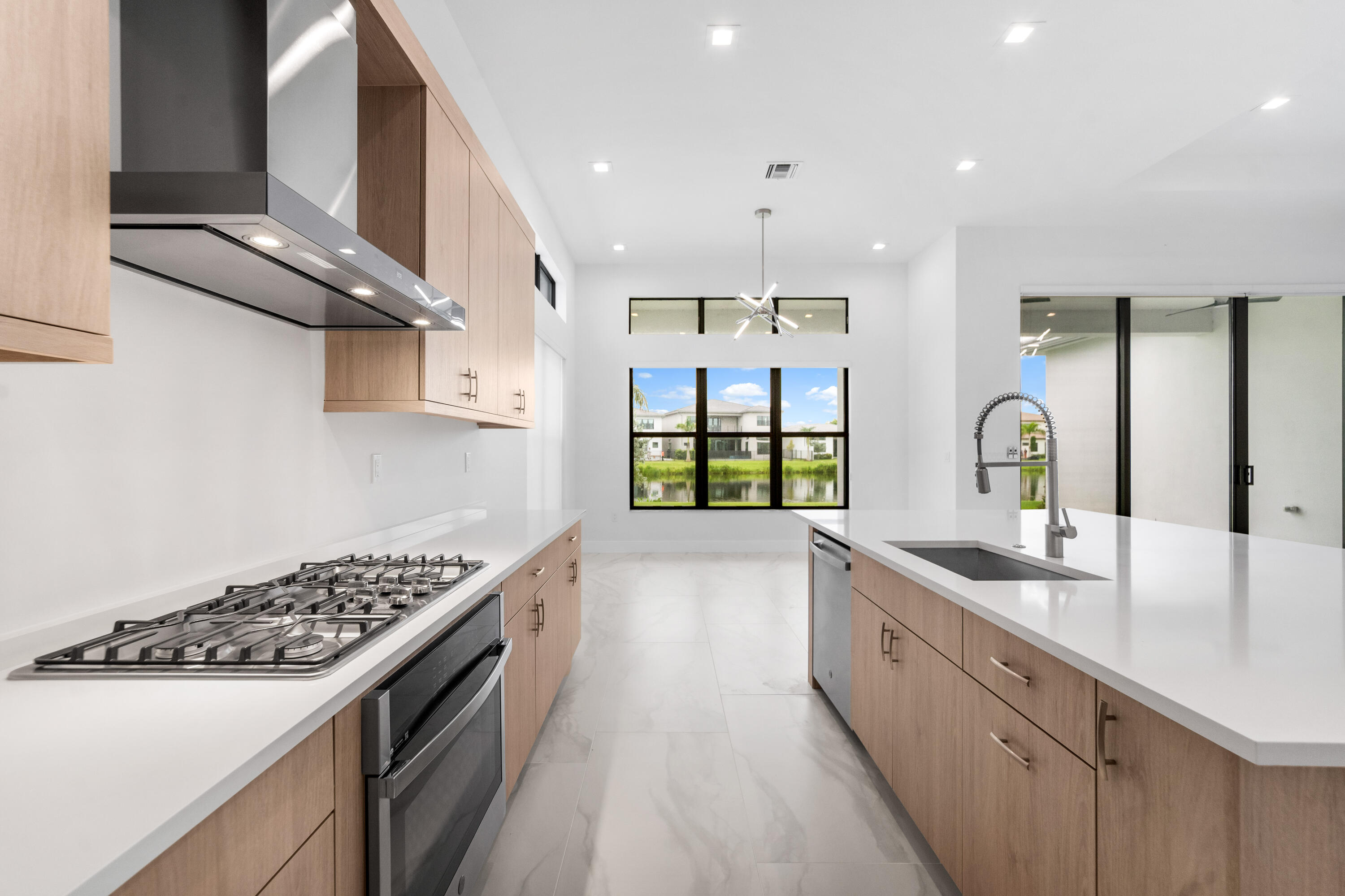 JOHNS WEST PUD - Residential Lease