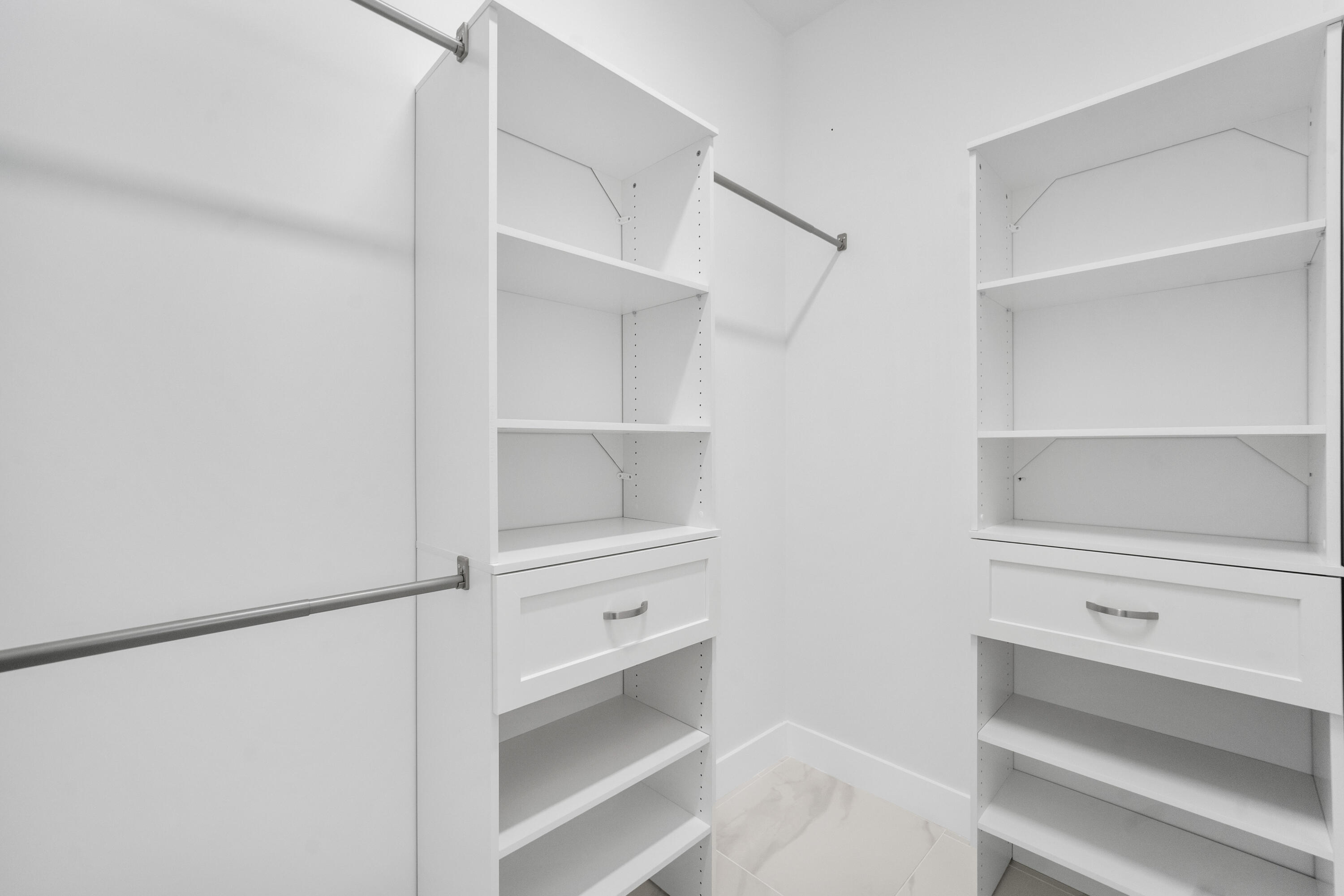 JOHNS WEST PUD - Residential Lease