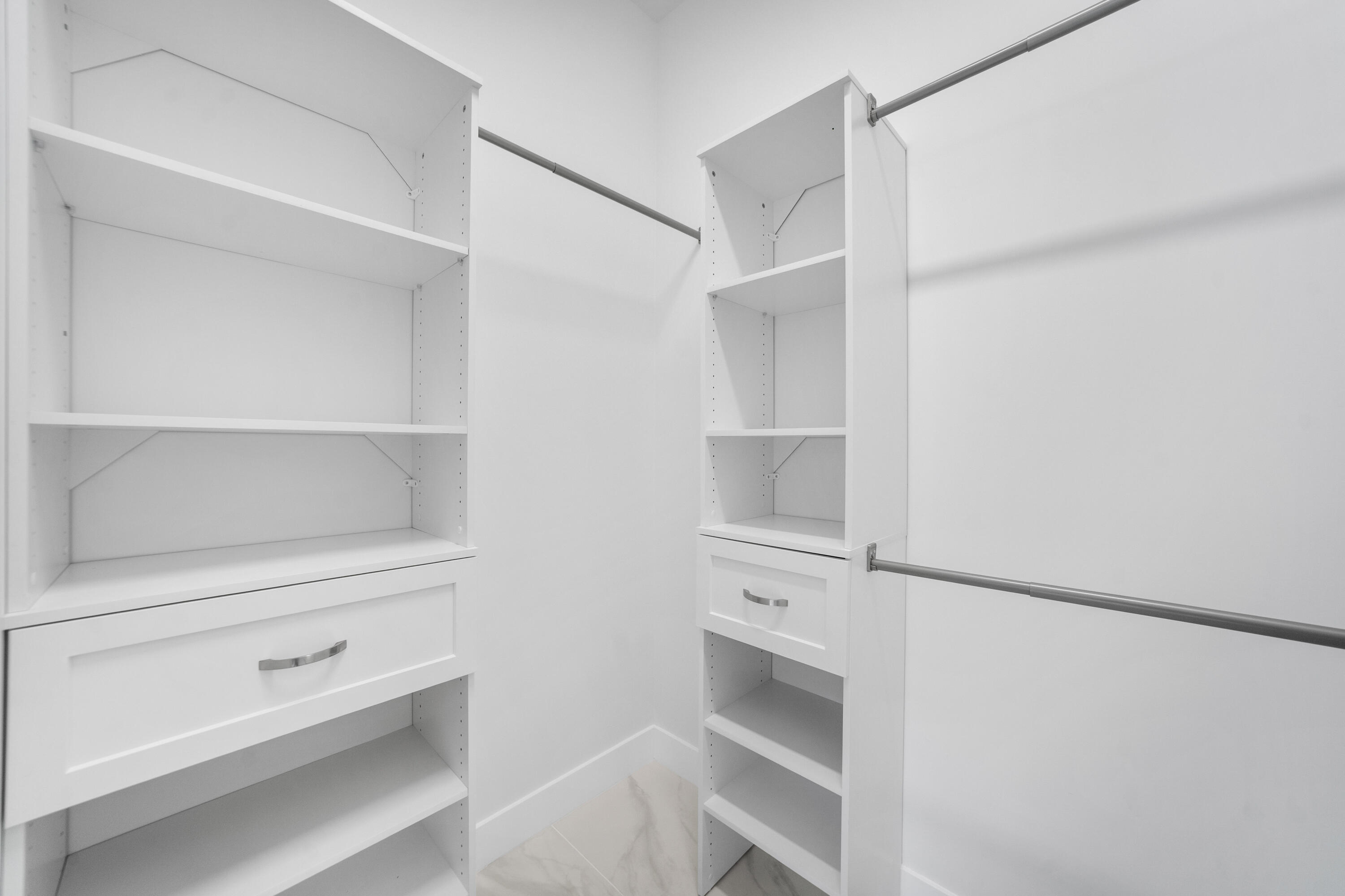 JOHNS WEST PUD - Residential Lease