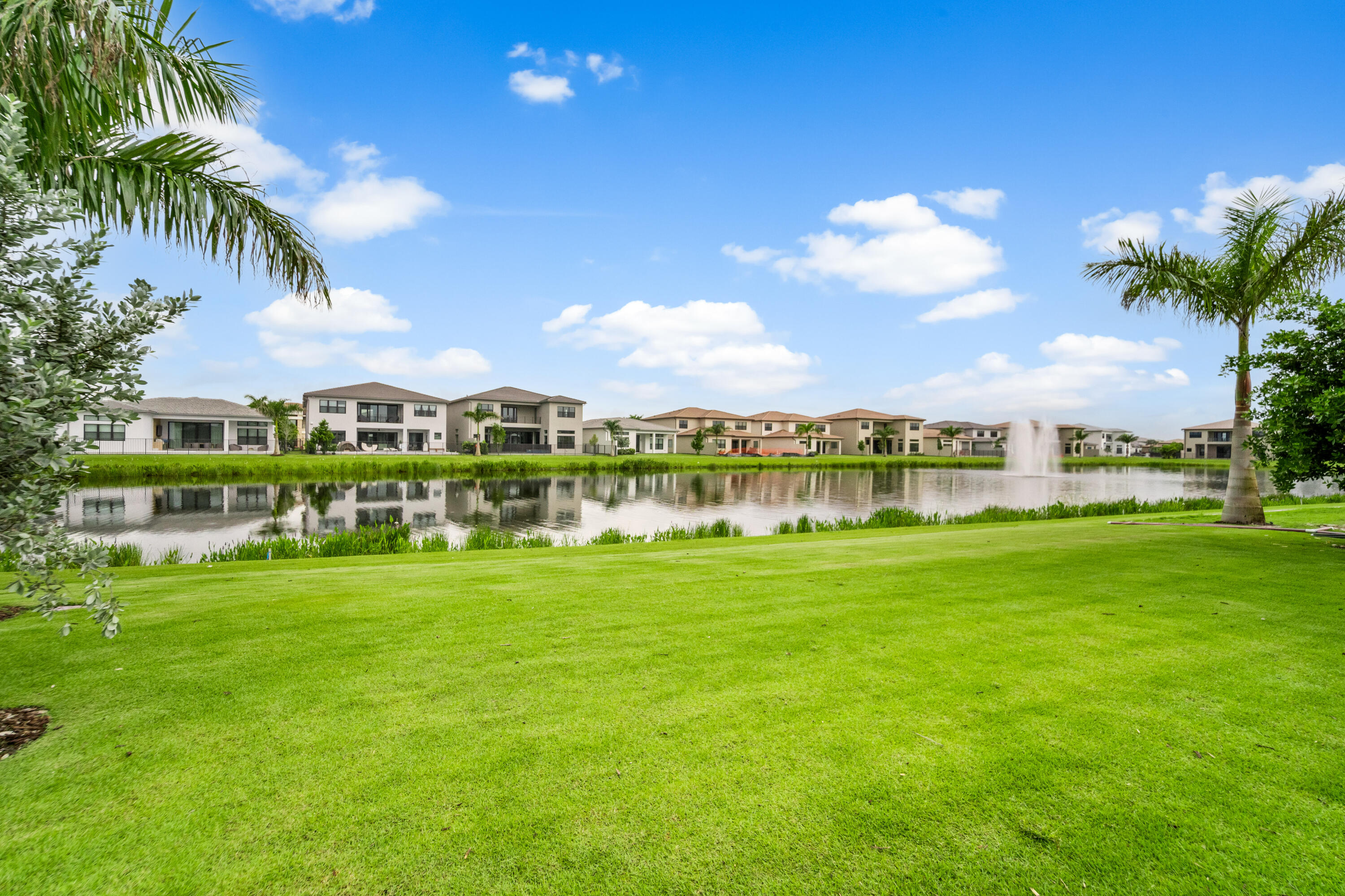 JOHNS WEST PUD - Residential Lease
