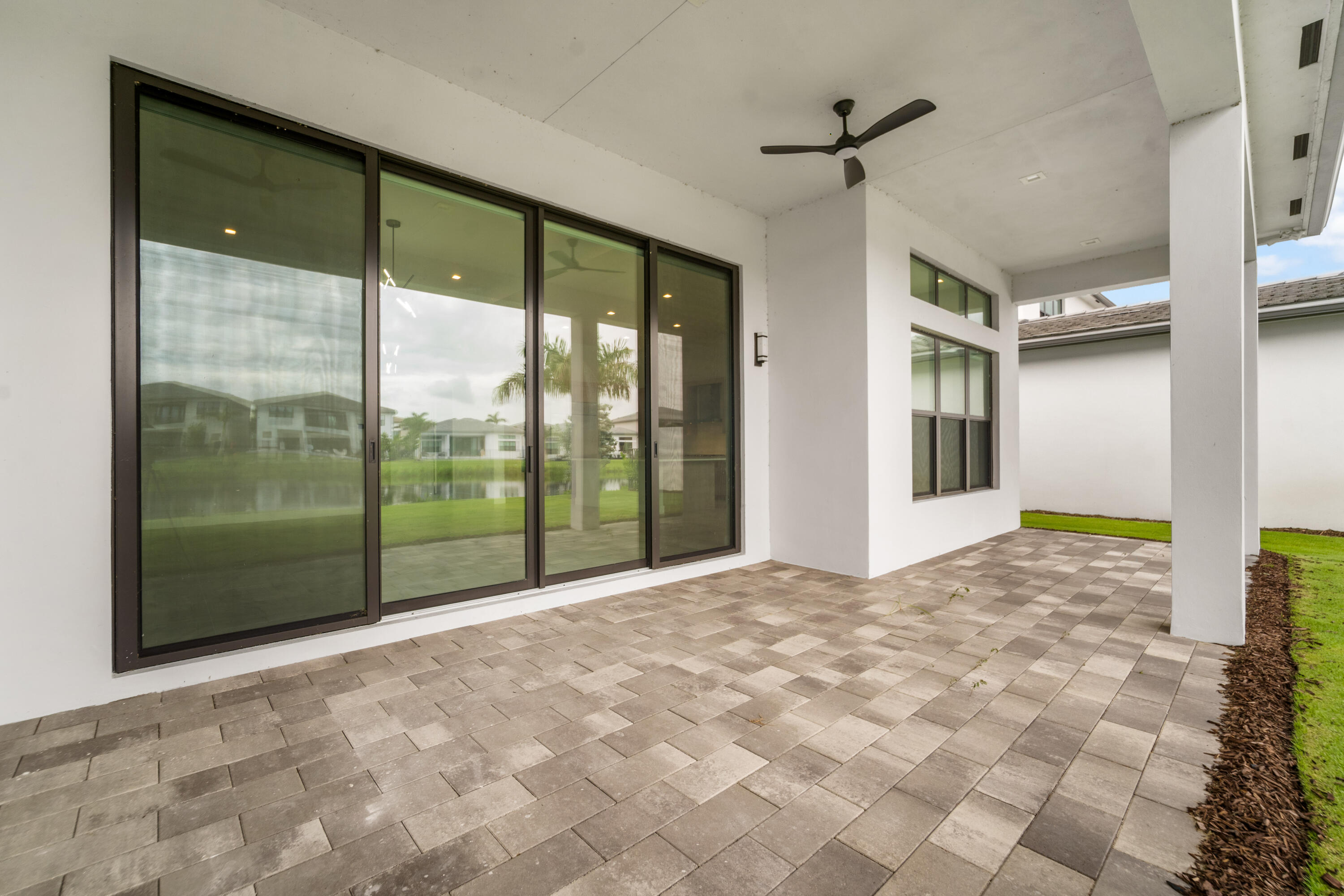 JOHNS WEST PUD - Residential Lease