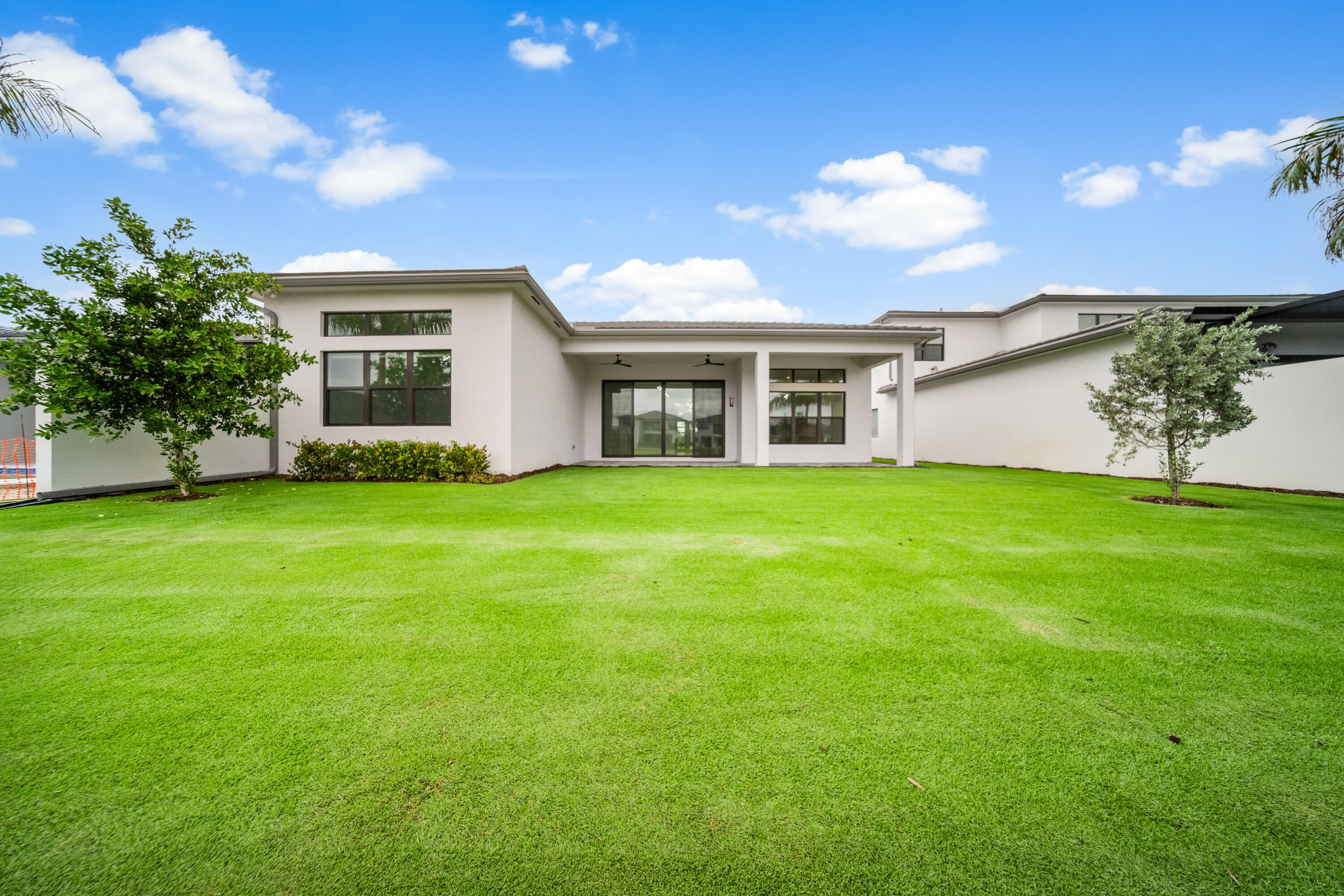 JOHNS WEST PUD - Residential Lease