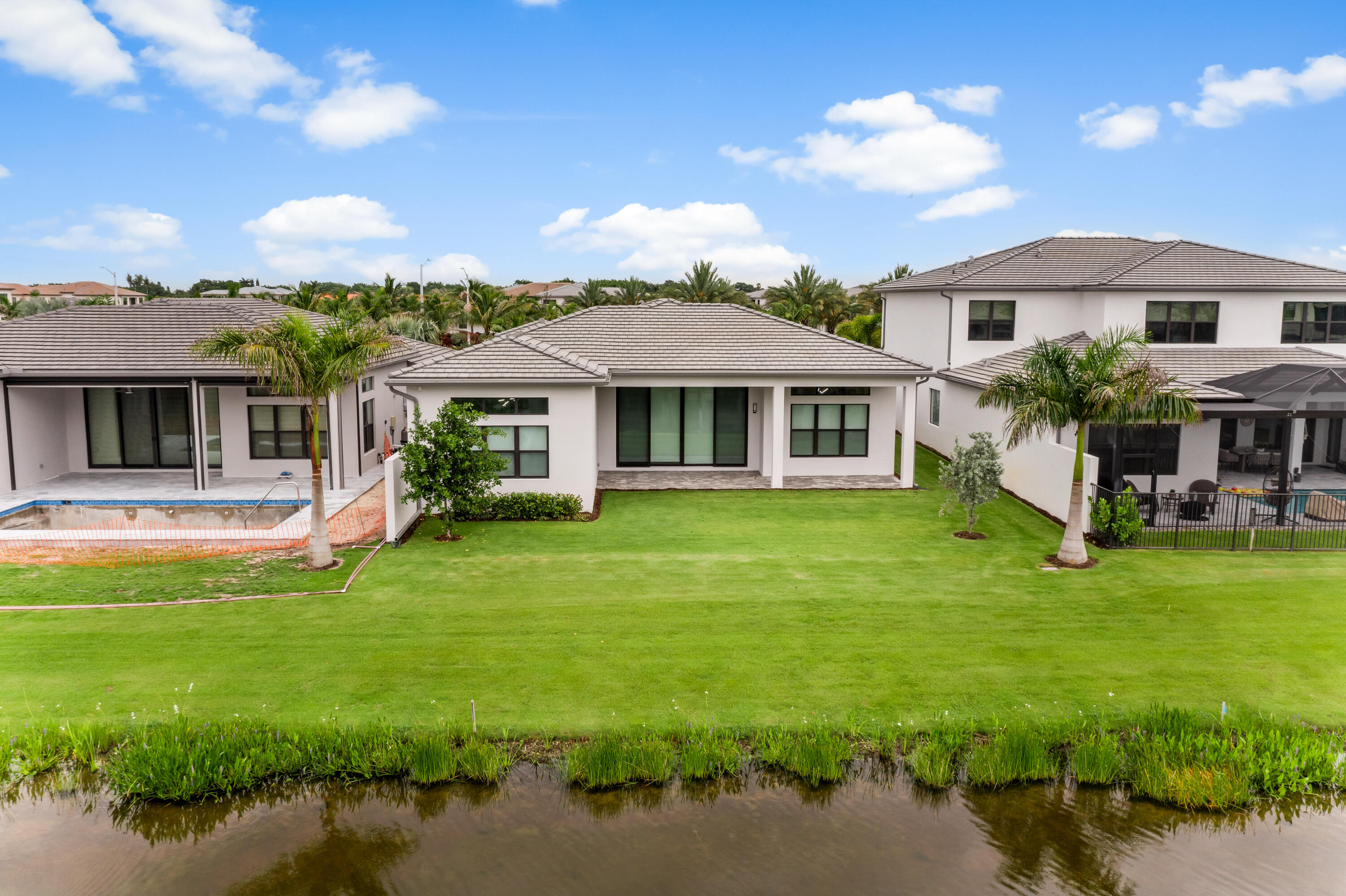 JOHNS WEST PUD - Residential Lease