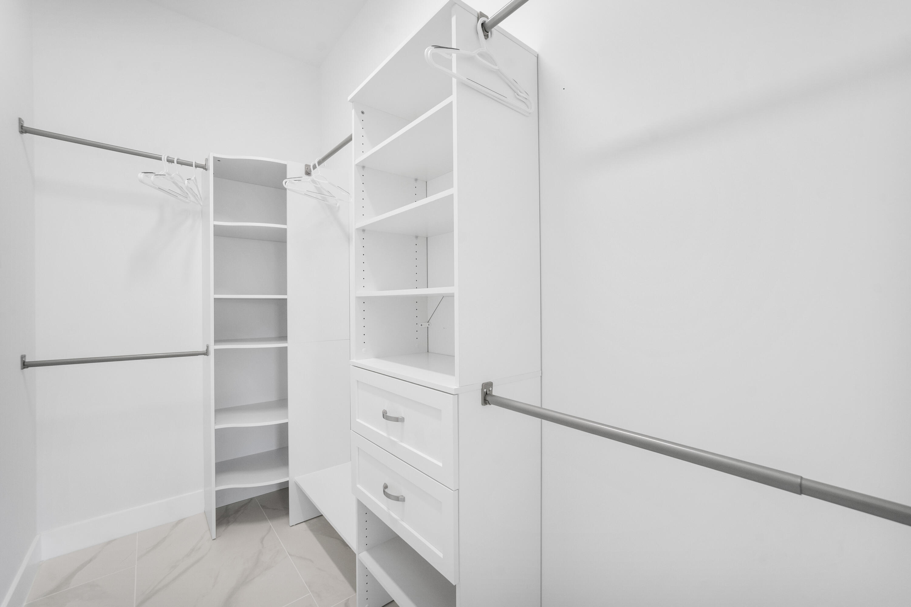 JOHNS WEST PUD - Residential Lease