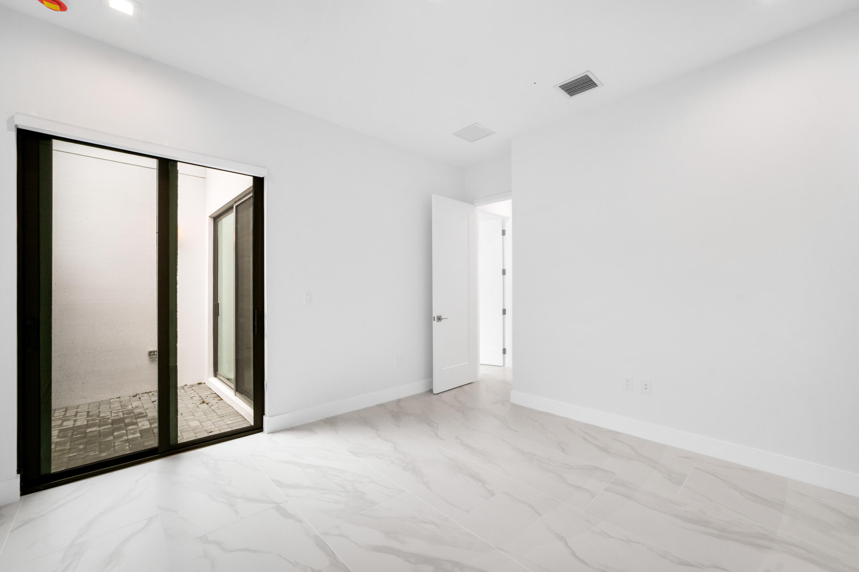 JOHNS WEST PUD - Residential Lease