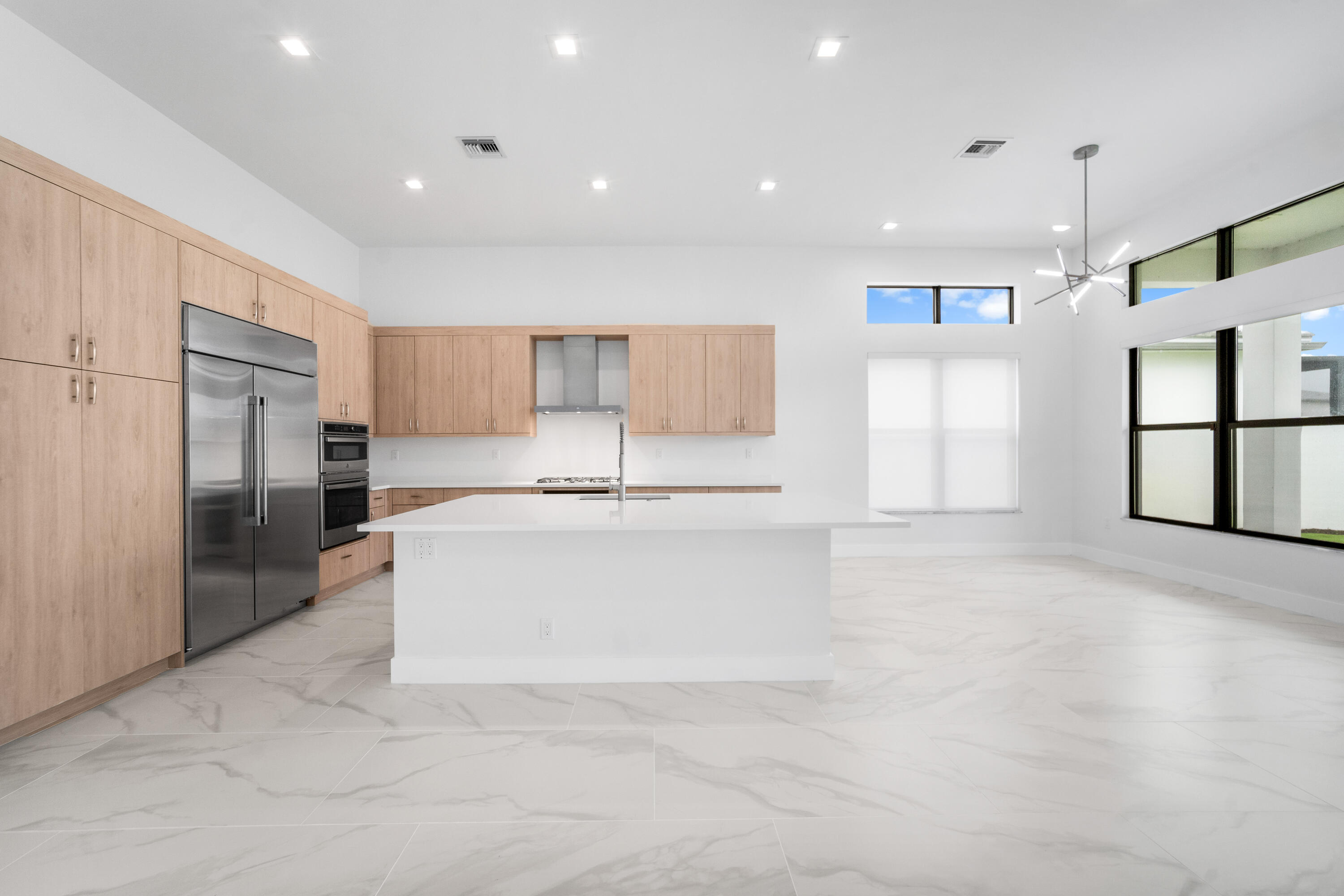 JOHNS WEST PUD - Residential Lease