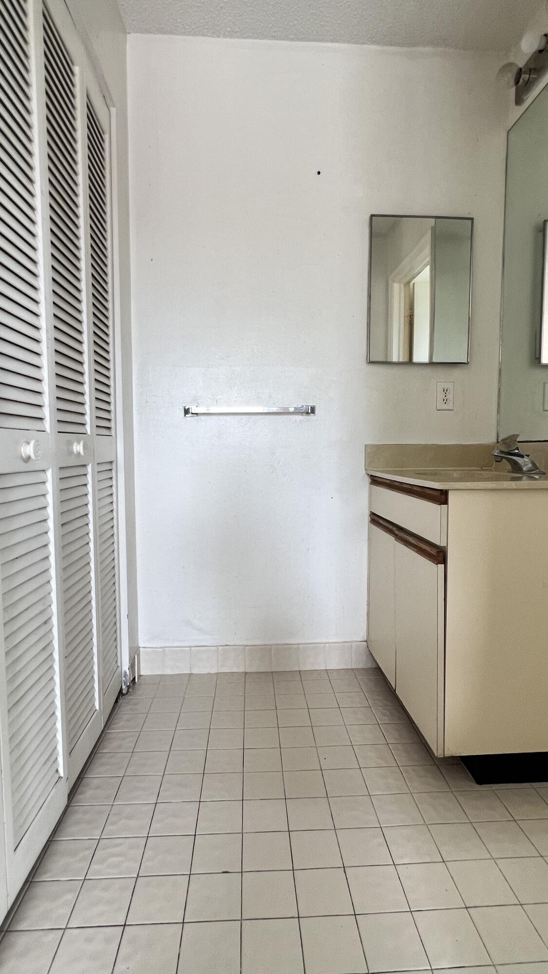 SABAL LAKE WEST OF BOCA WEST CONDO - Residential