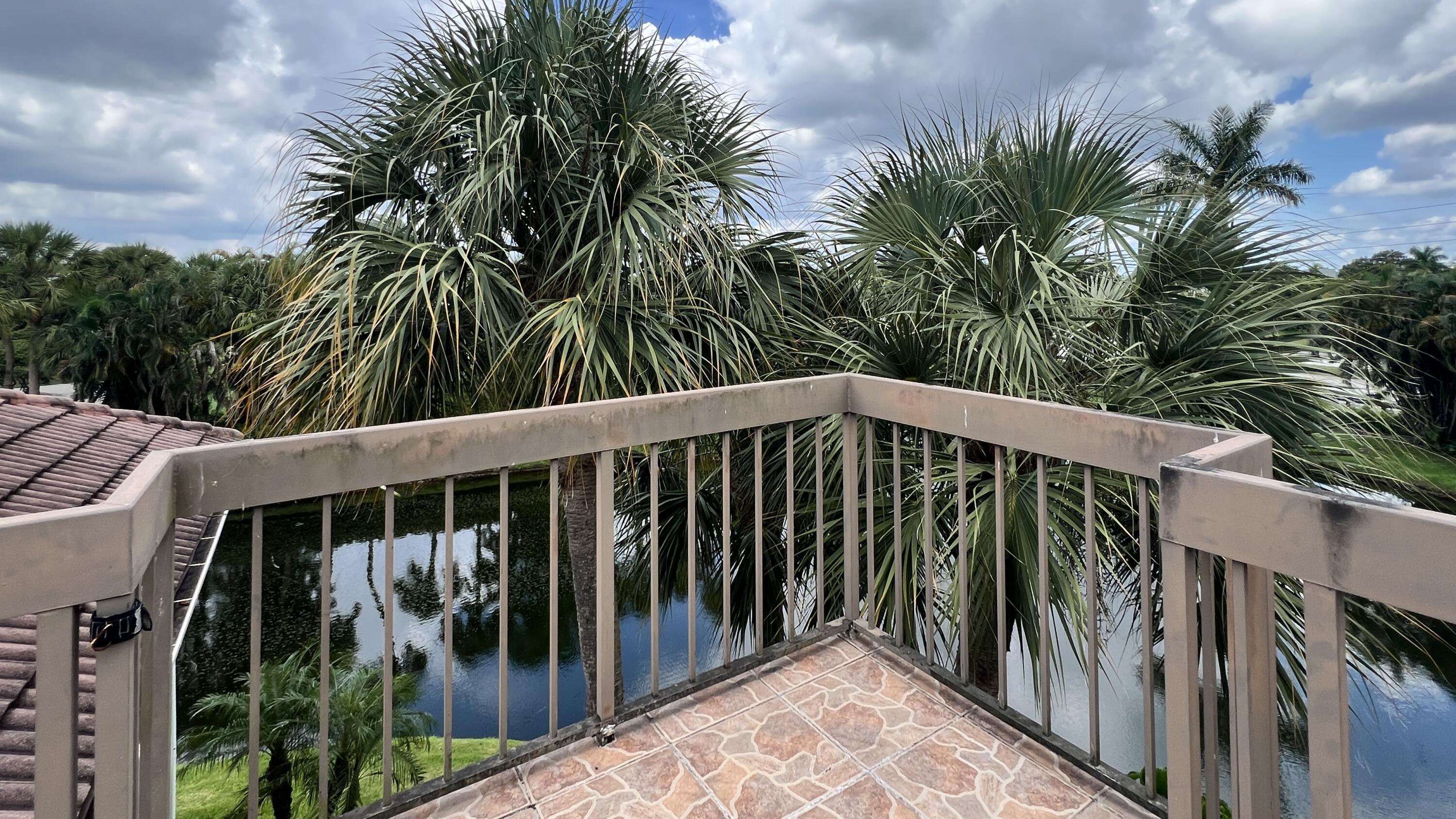 SABAL LAKE WEST OF BOCA WEST CONDO - Residential