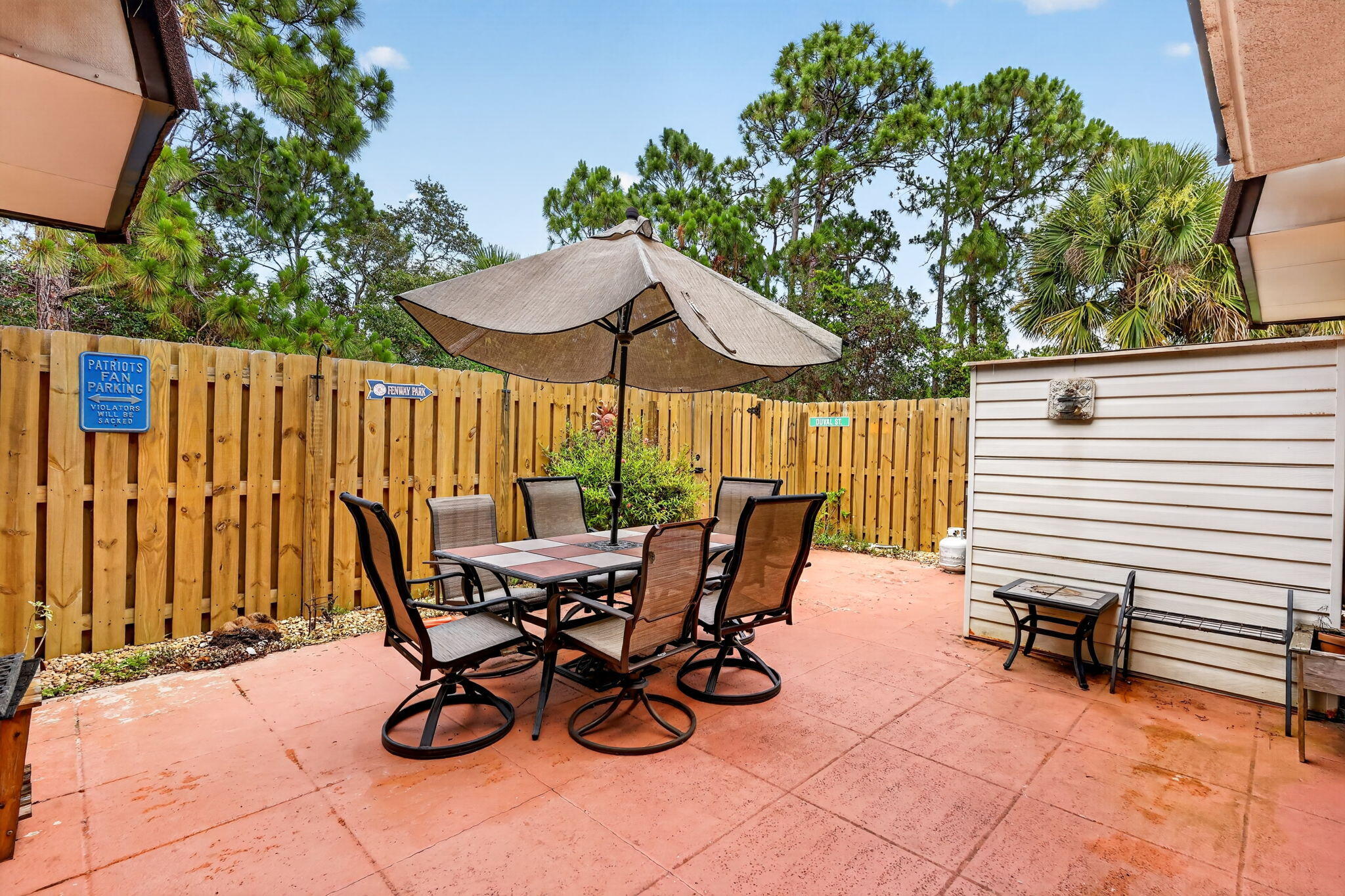 RIVER PINES - Residential