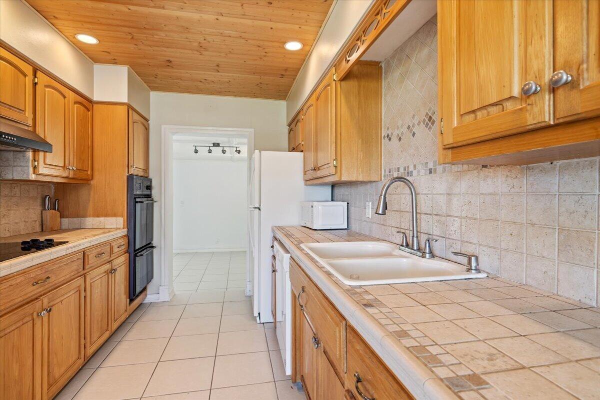 The Moreland Sub - Residential